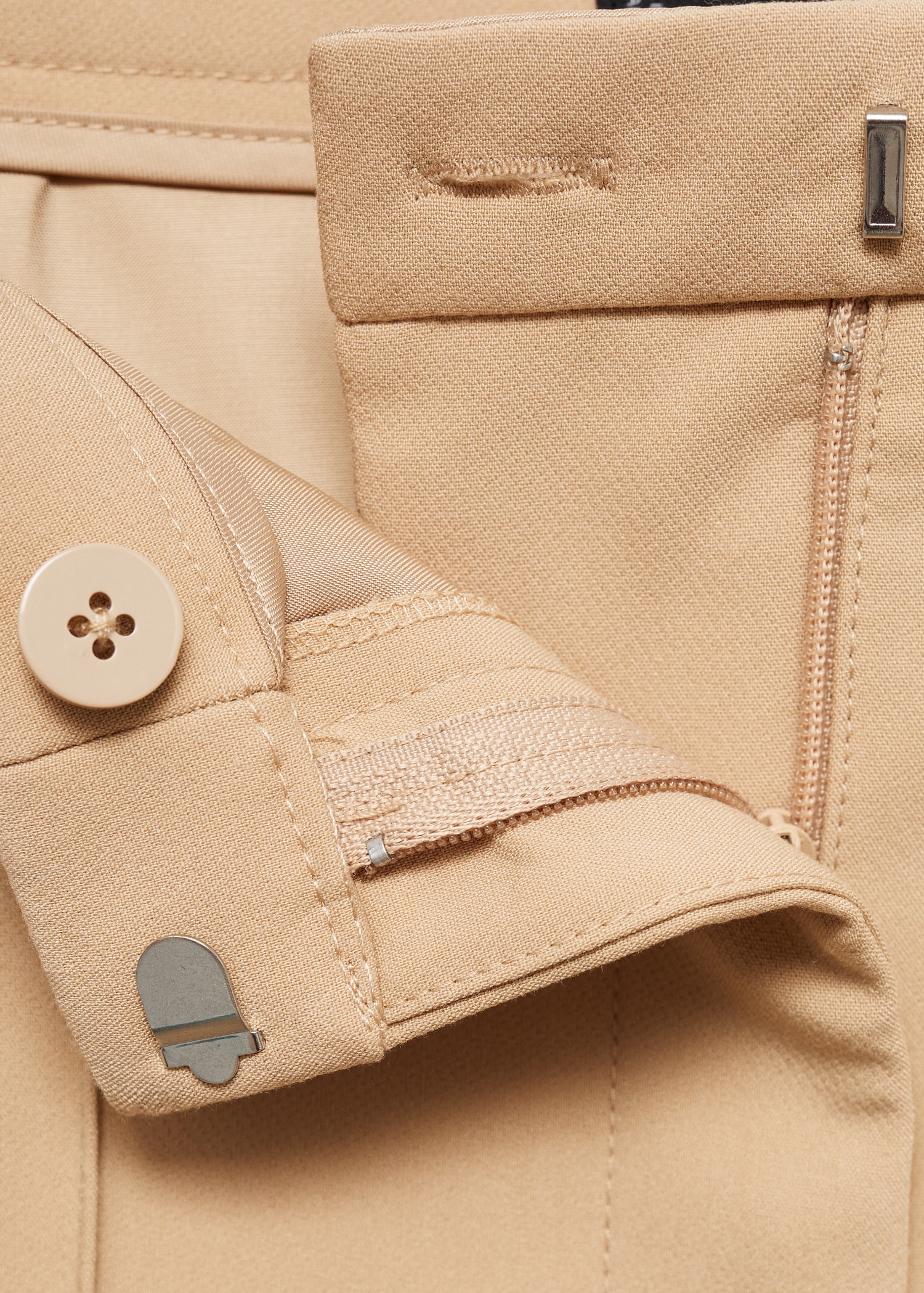 Flared suit trousers - Details of the article 0