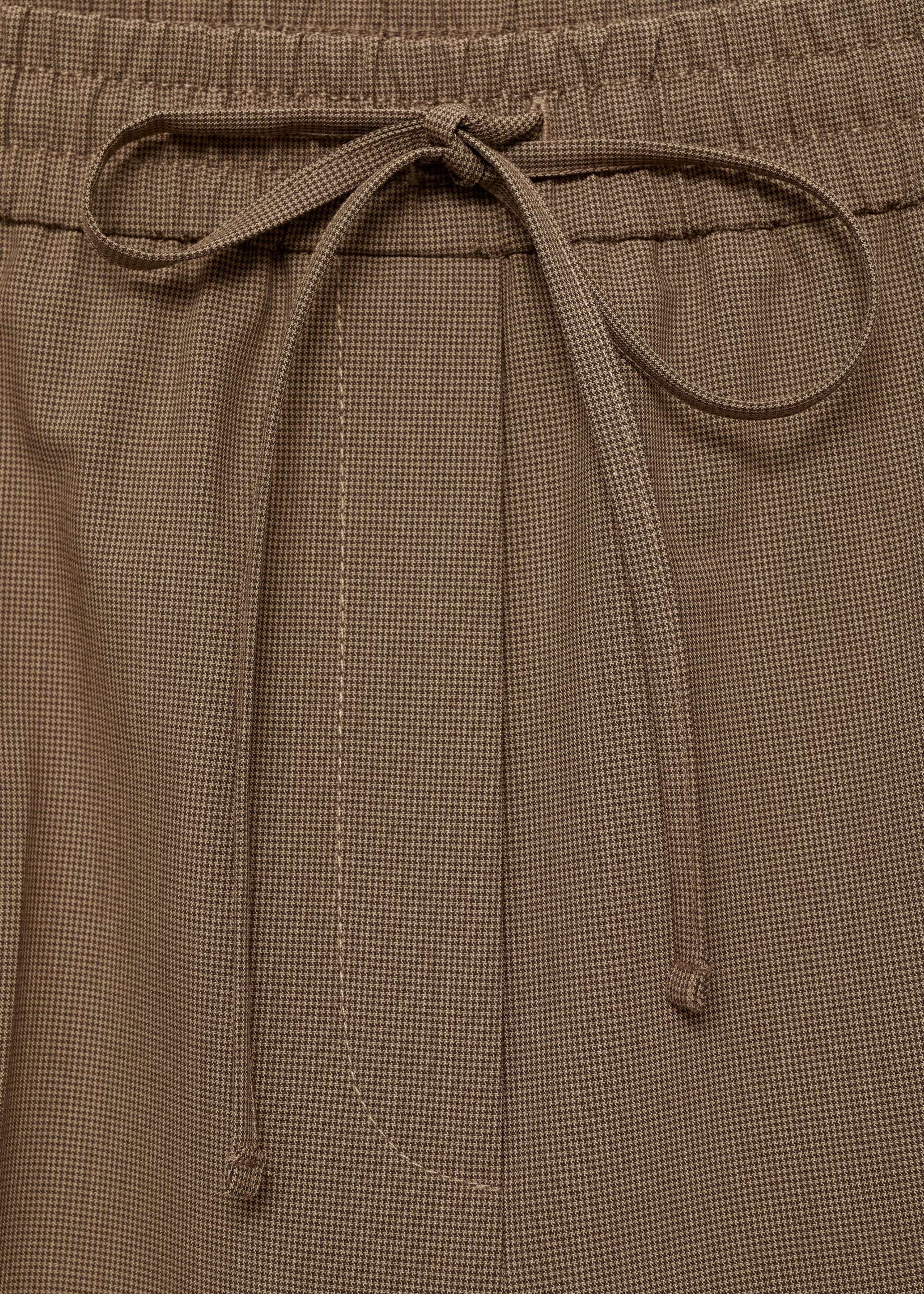 Pantalón recto cintura elástica - Detalle del artículo 8, Marrón. Ref: 77016730-00.