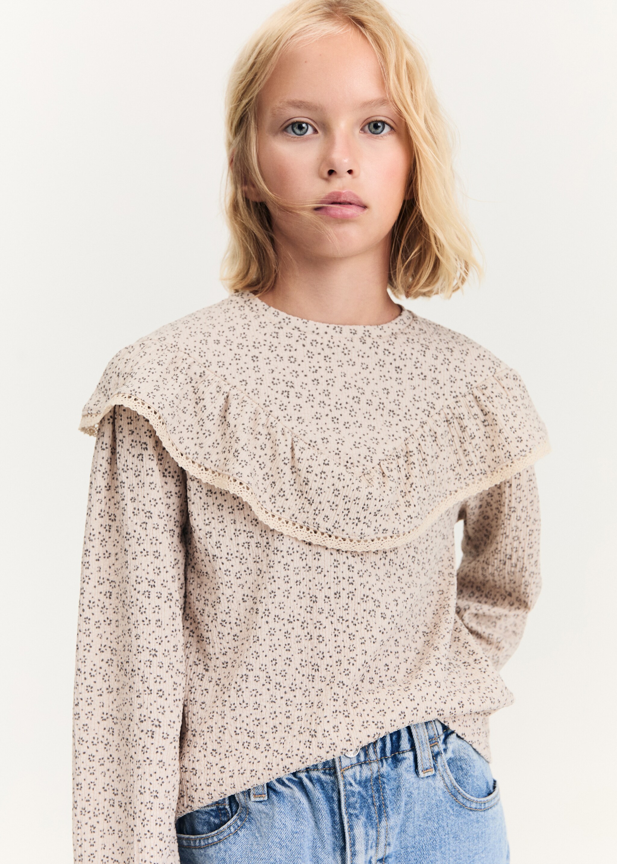 Gebloemde blouse met ruche - Middenvlak, Zand. Ref: 77016738-00.