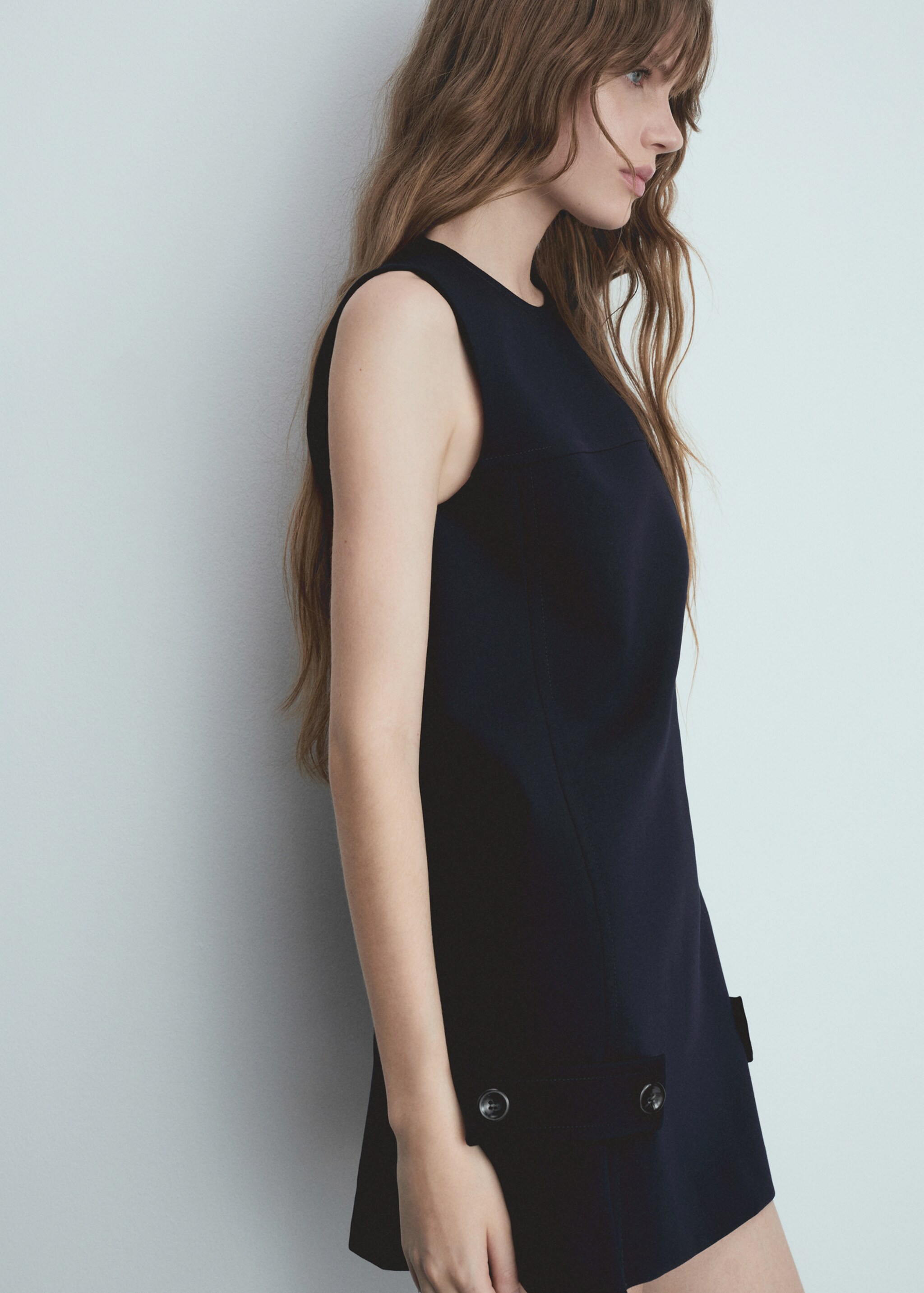 Short dress with decorative buttons - Medium plane, Dark Navy. Ref: 77016762-00.