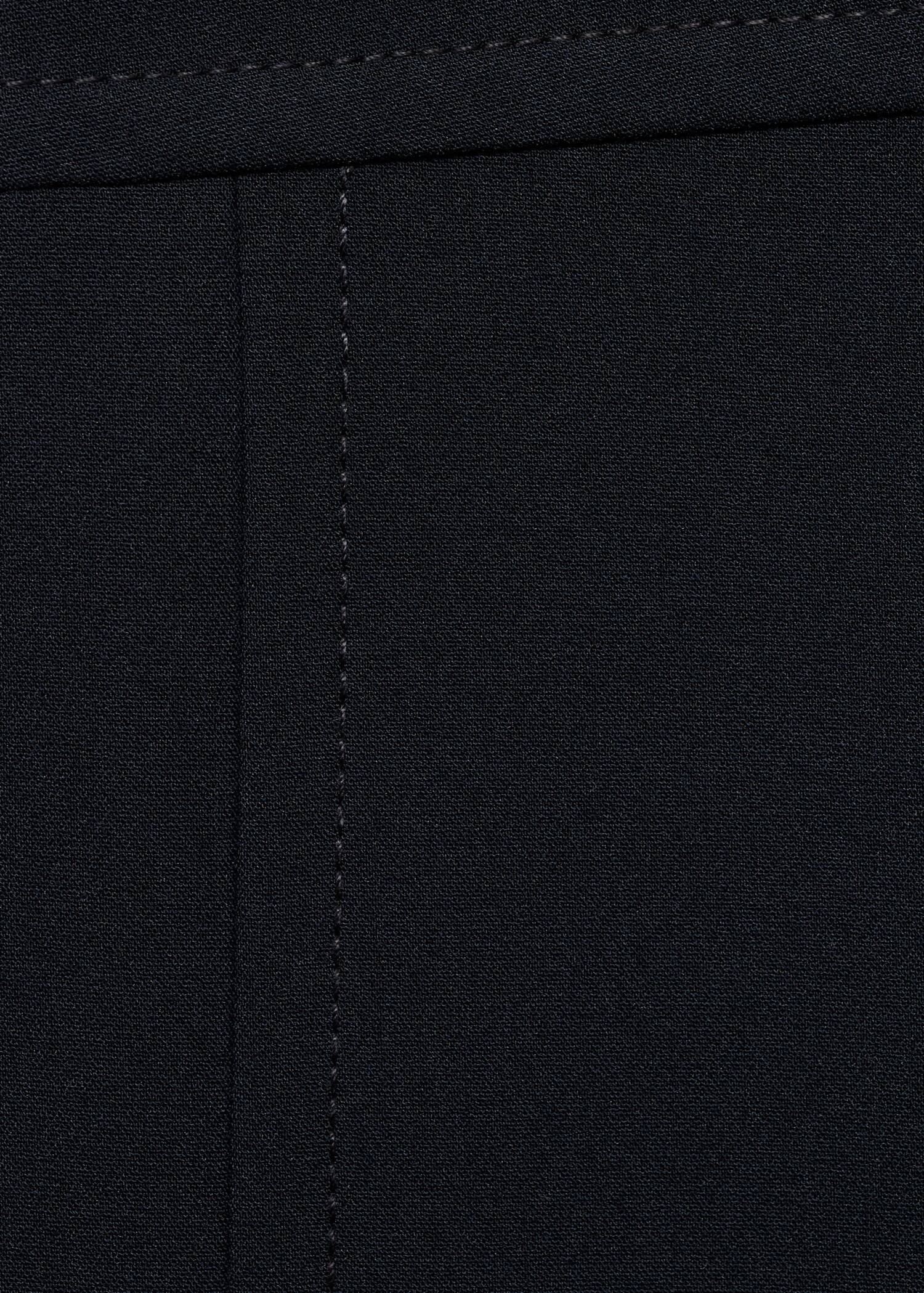 Short dress with decorative buttons - Details of the article 0