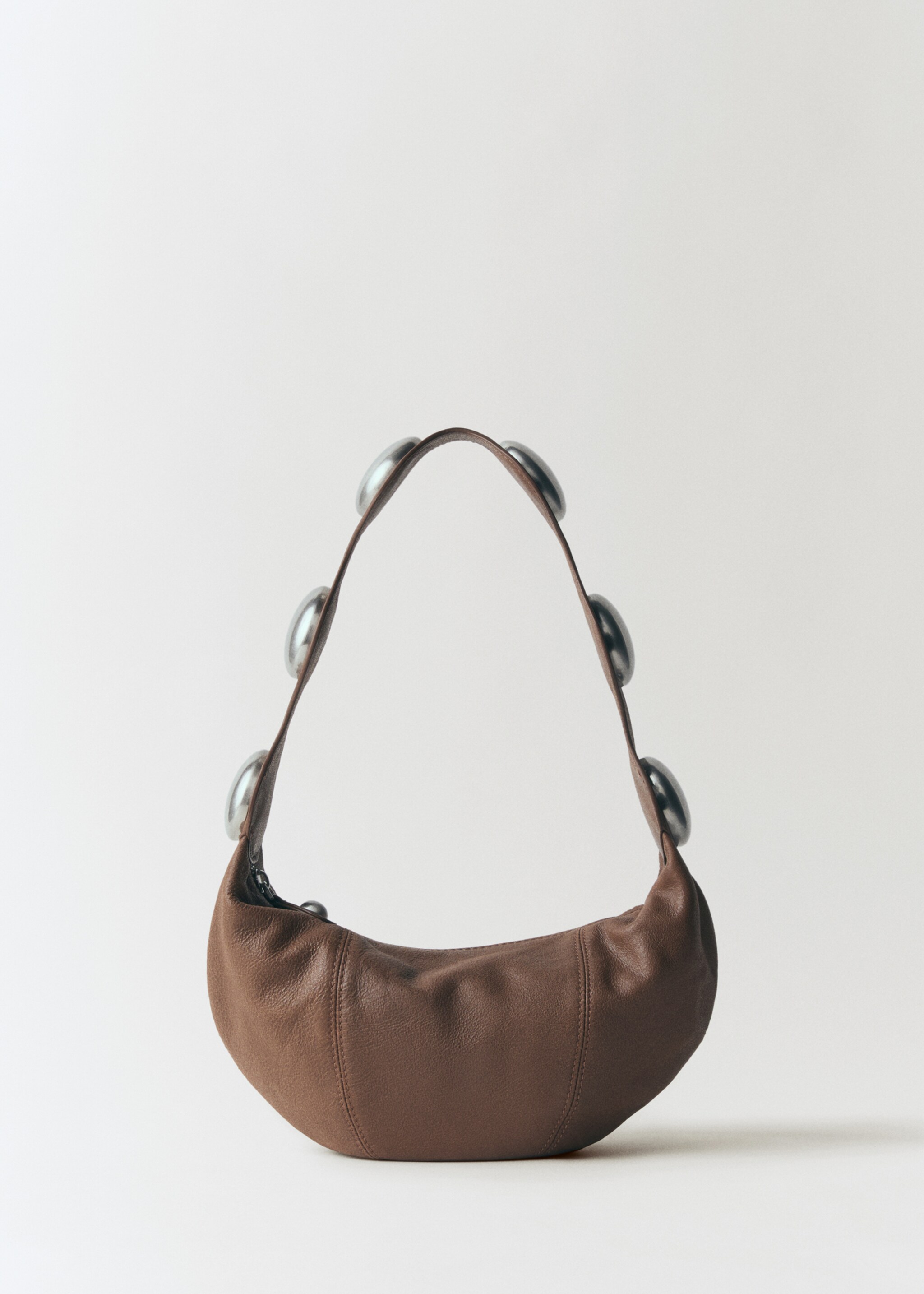 Bolso piel tachuelas - Artículo sin modelo, Marrón. Ref: 77017129-00.