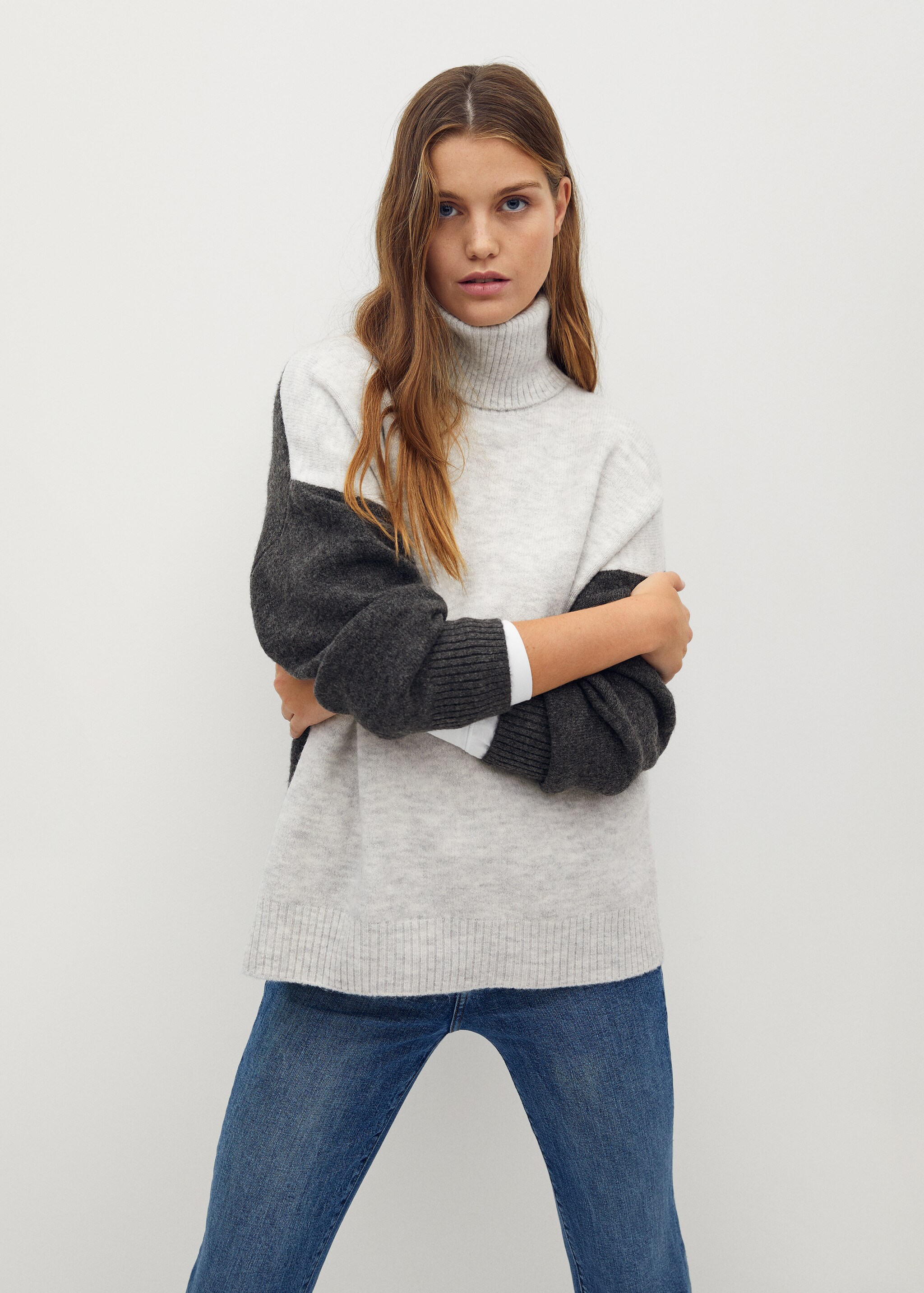 Jersey oversize cuello vuelto - Plano medio