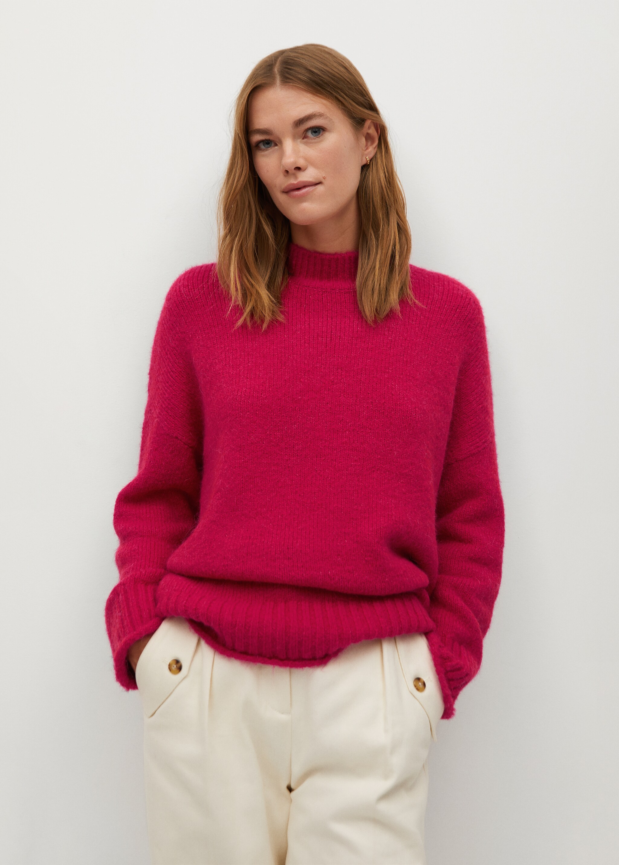 Textured knit sweater - Medium plane
