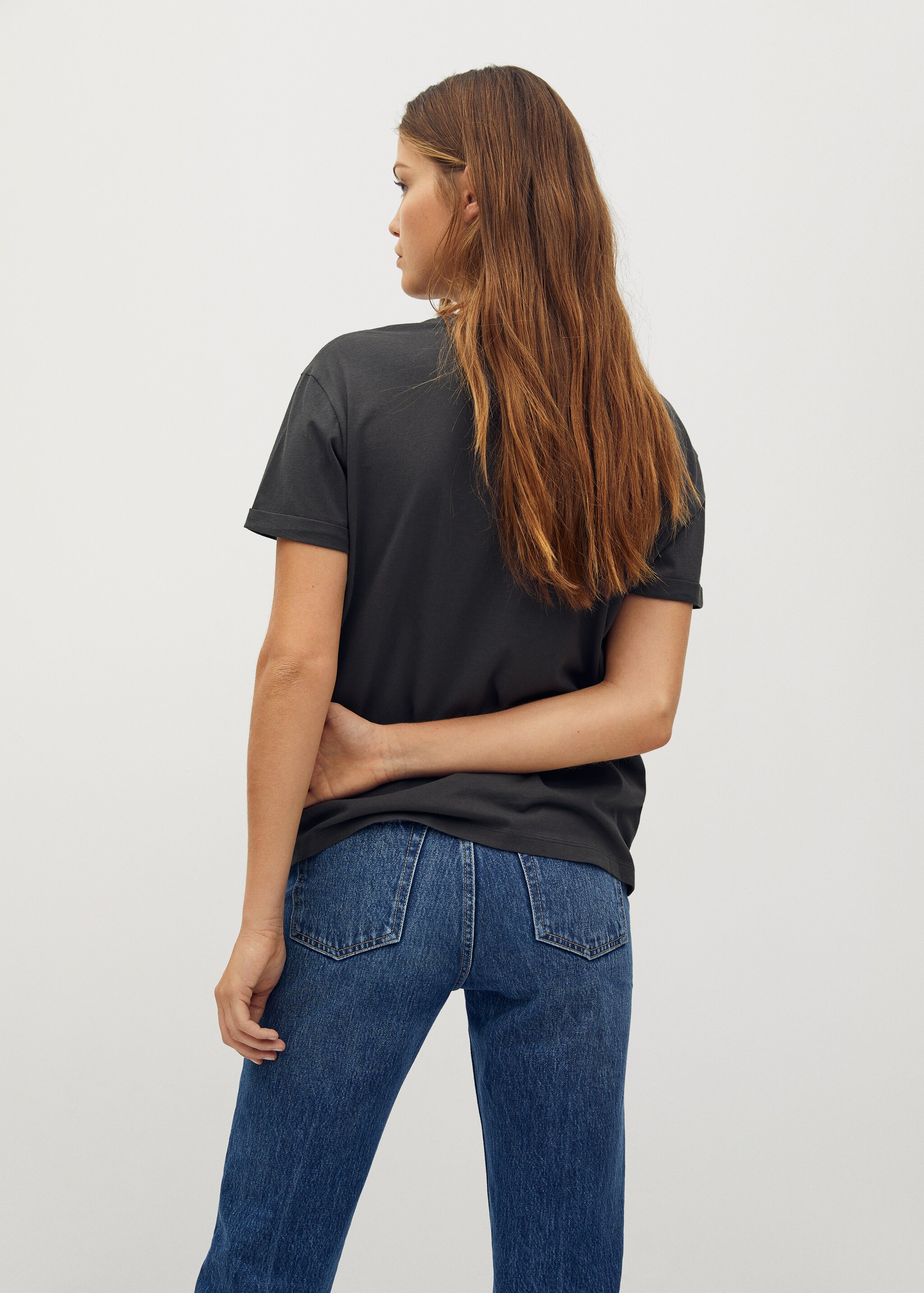Short-sleeved solidary t-shirt - Reverse of the article
