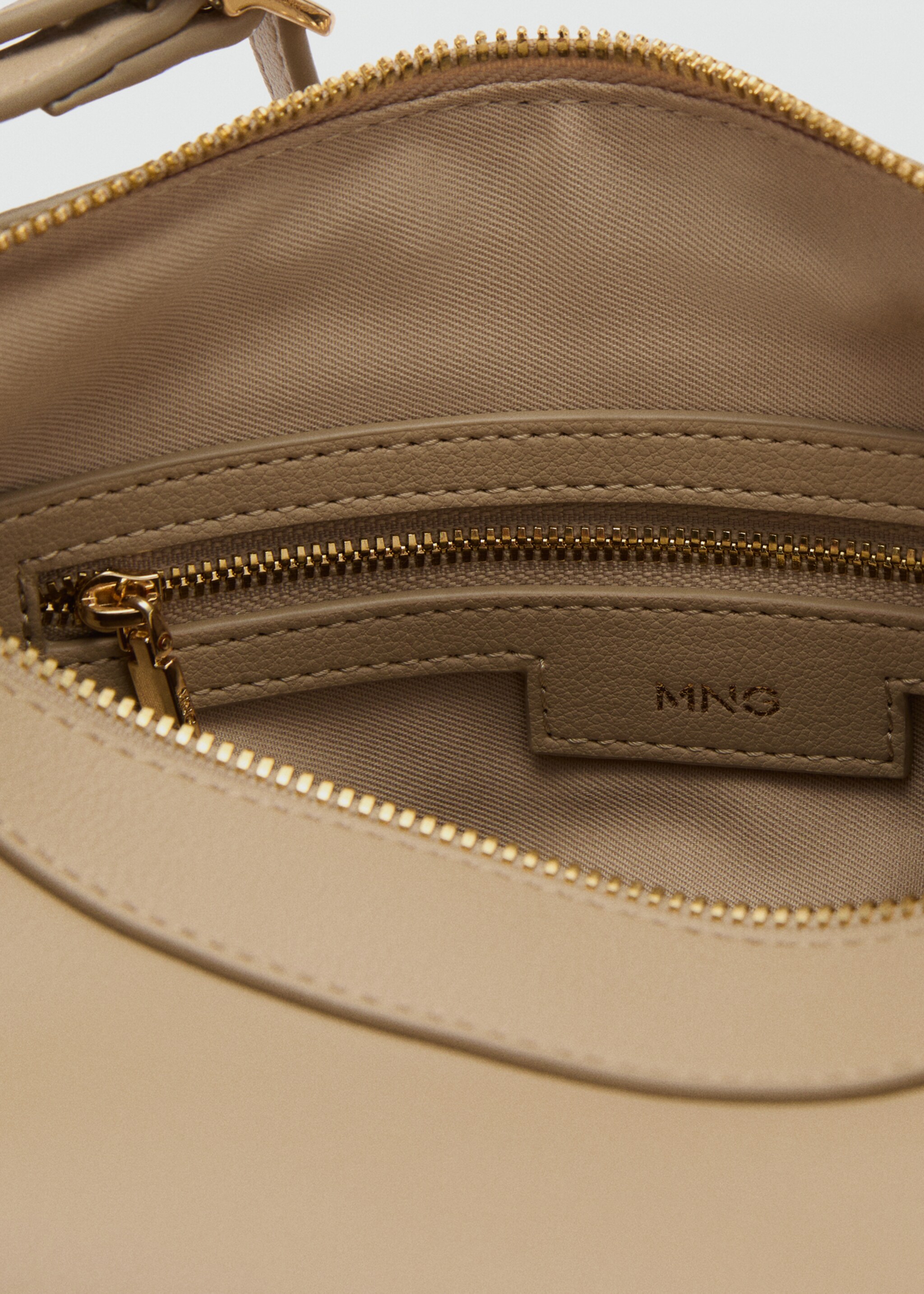 Sac porté épaule fermeture Éclair - Détail de l'article 3, Beige. Ref: 77017692-00.