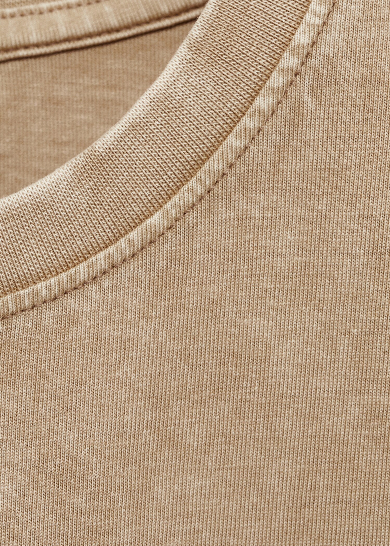 Baumwoll-T-Shirt mit Wasch-Effekt - Detail des Artikels 0