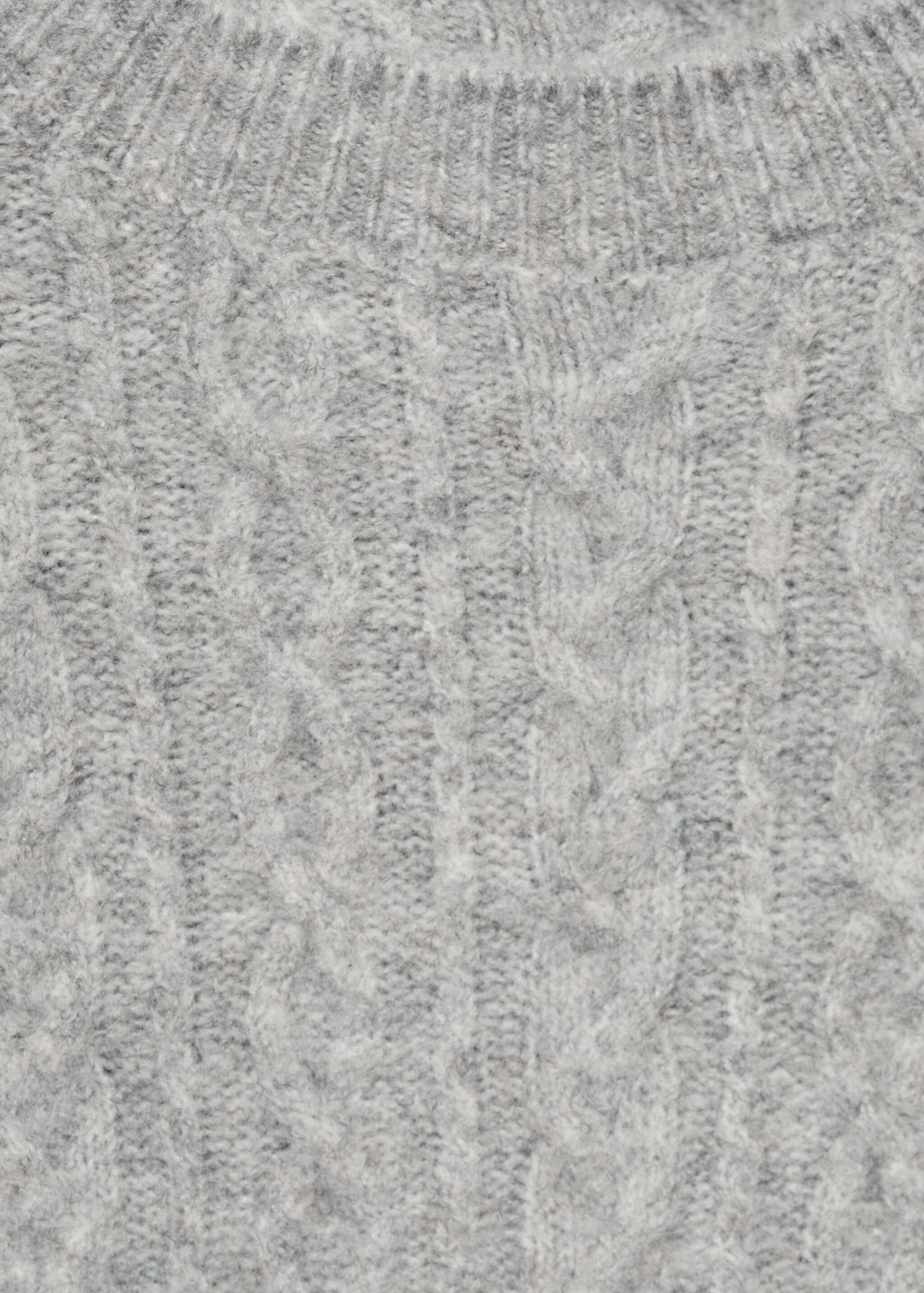 Braided knitted sweater - Details of the article 8, Medium Heather Grey. Ref: 77017703-00.