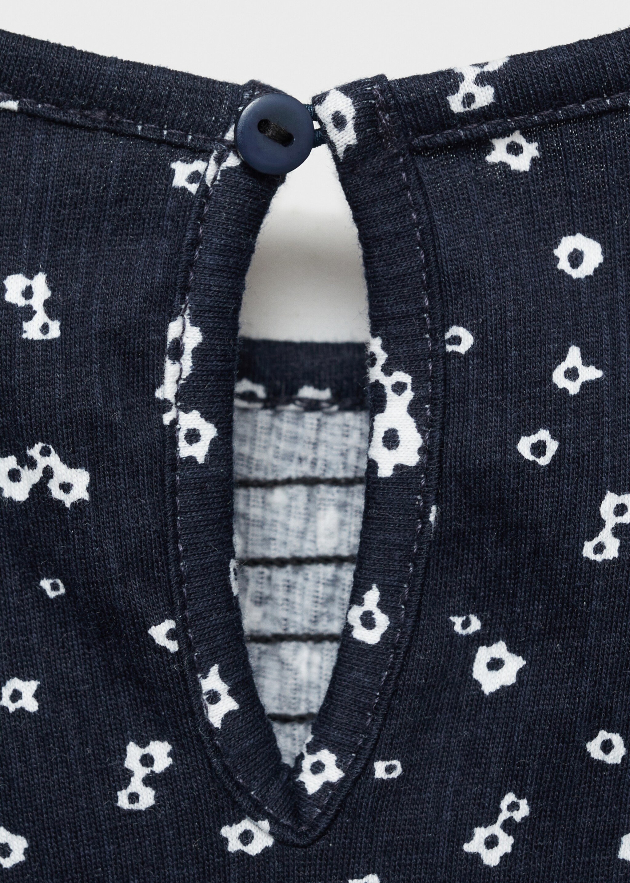 Flowy printed blouse - Details of the article 0, Dark Navy. Ref: 77017711-00.