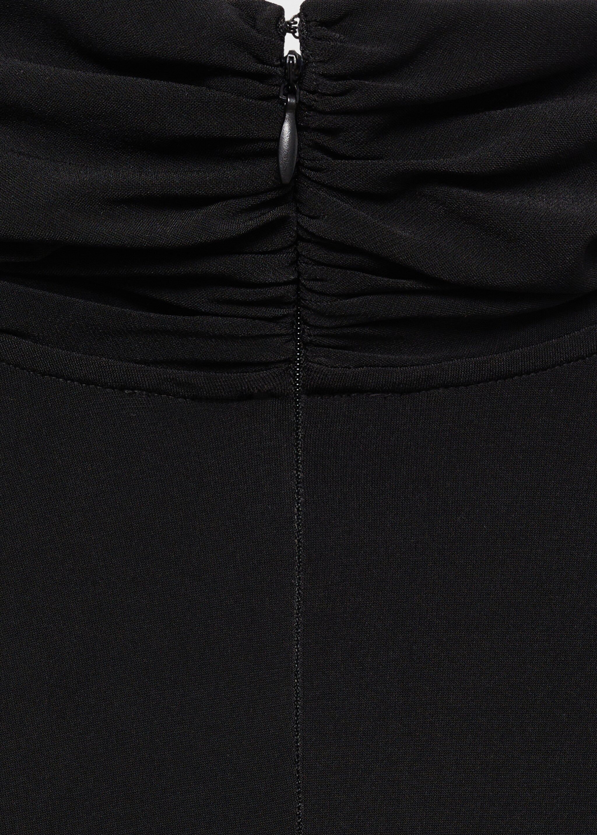 Cross-neck t-shirt - Details of the article 0, Black. Ref: 77017721-00.