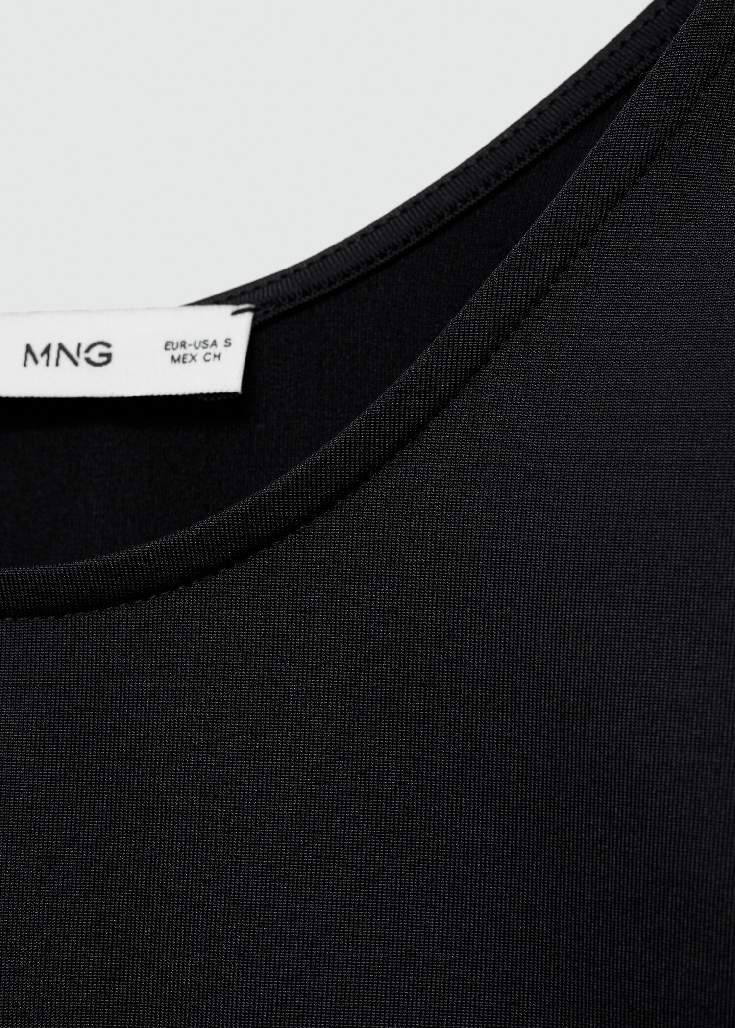 T-Shirt mit 3/4-Ärmeln - Detail des Artikels 8