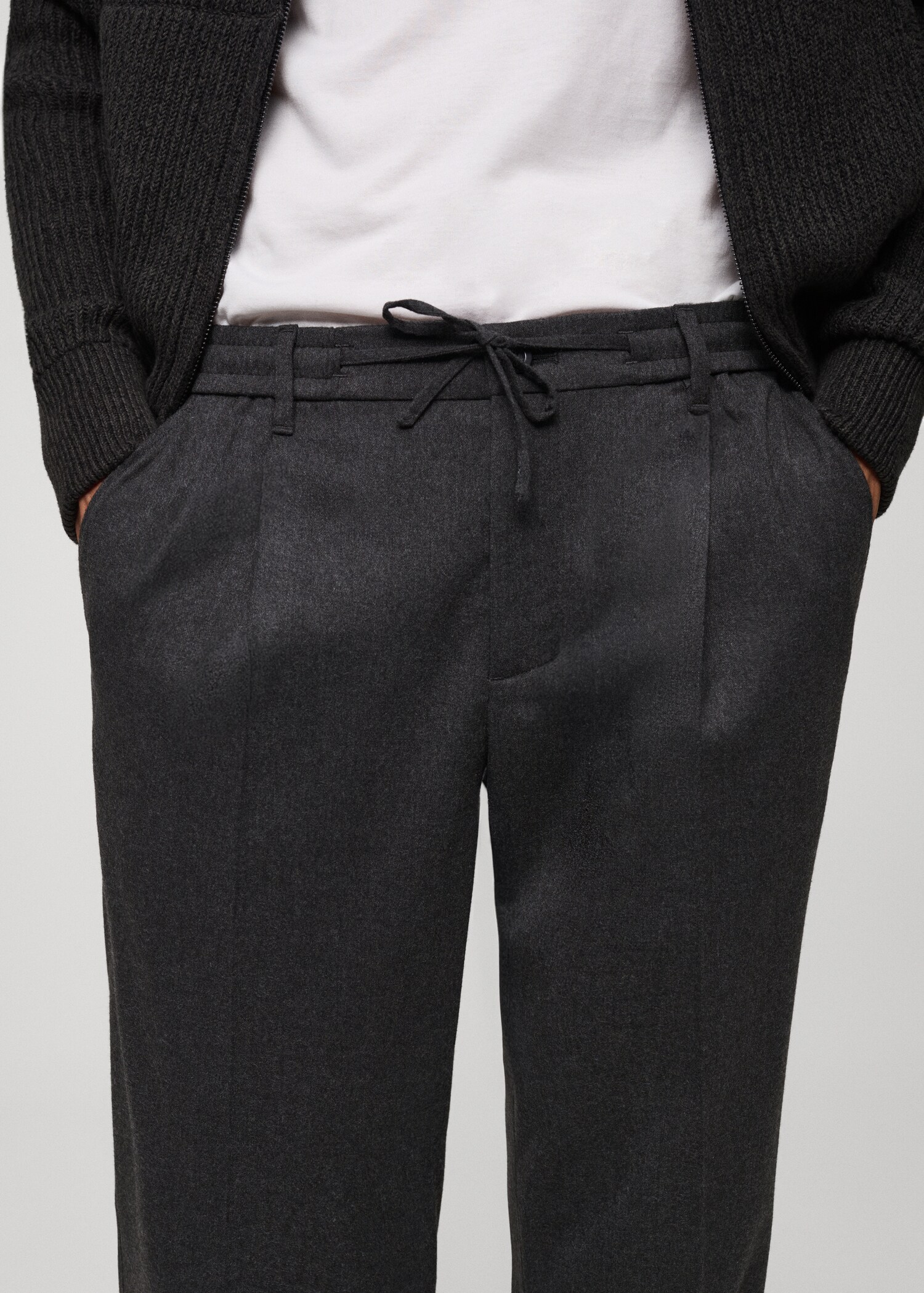 Pantalons regular fit pinces cordill - Detall de l'article 1