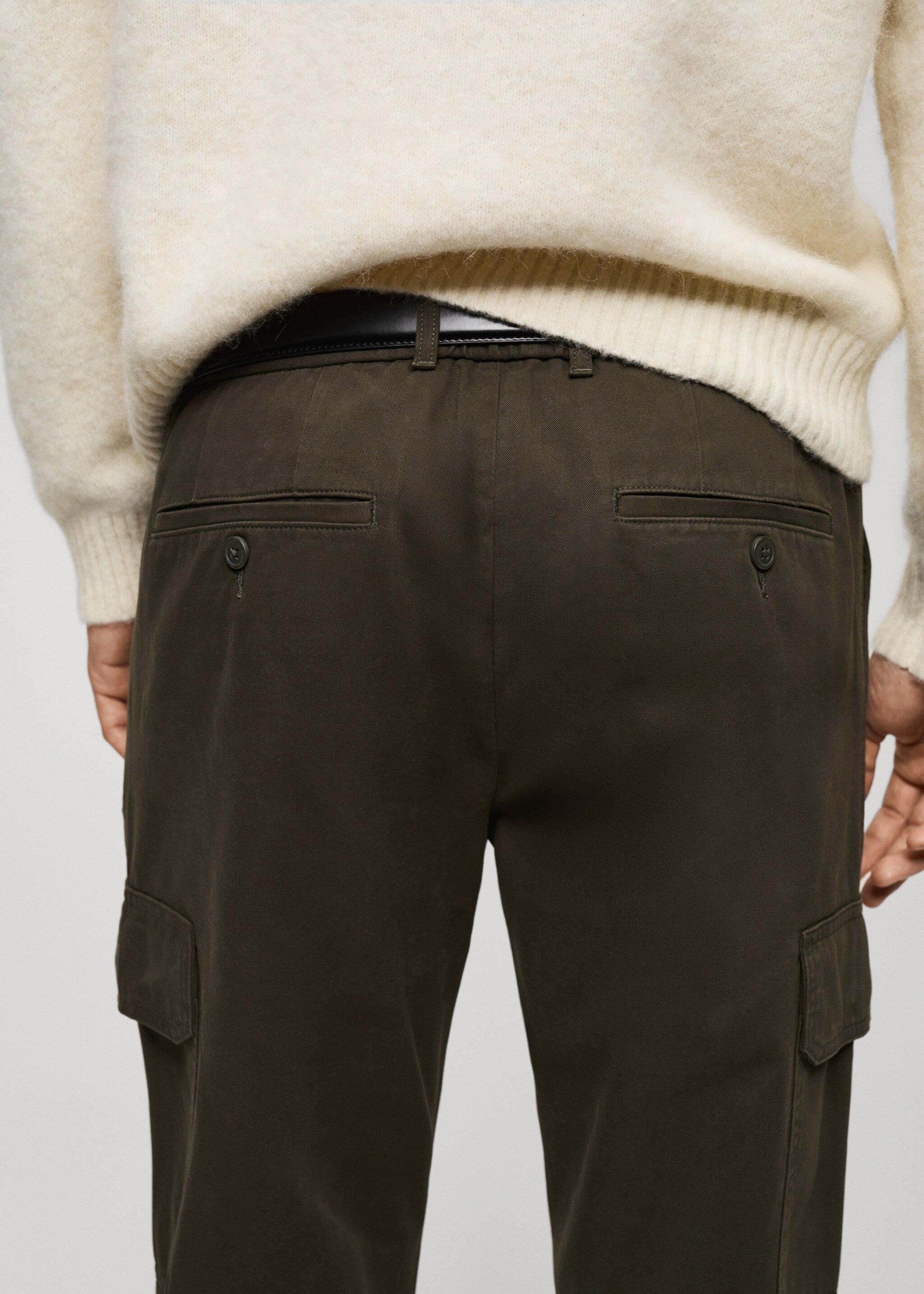 Straight Fit-Cargohose - Detail des Artikels 6, Khaki. Ref: 77017923-00.