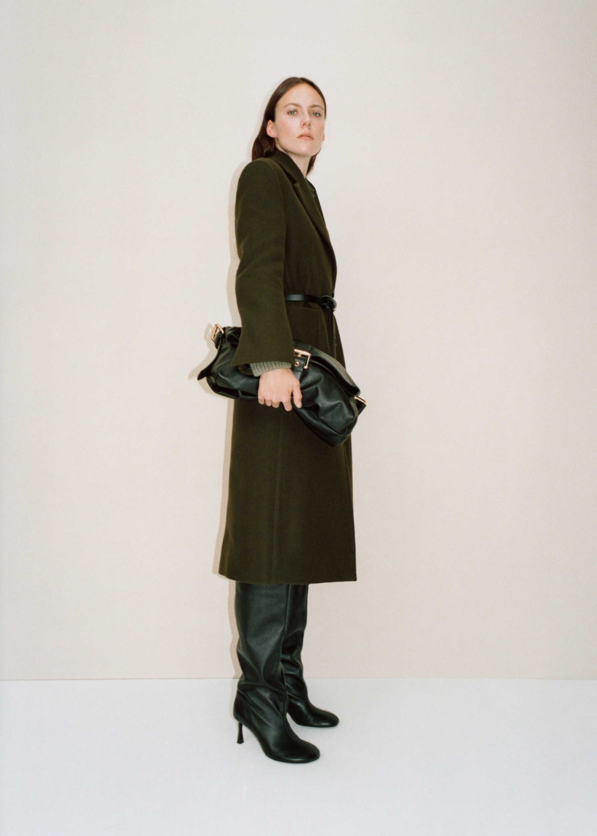 Manteau laine vierge poches - Détail de l'article 6, Kaki. Ref: 77017942-00.