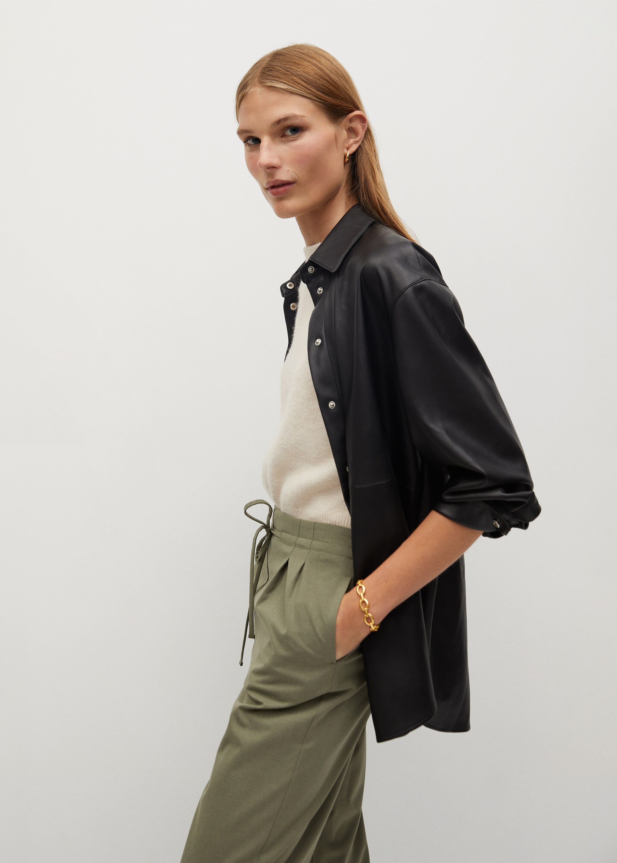 Elastic waist pants - Details of the article 2