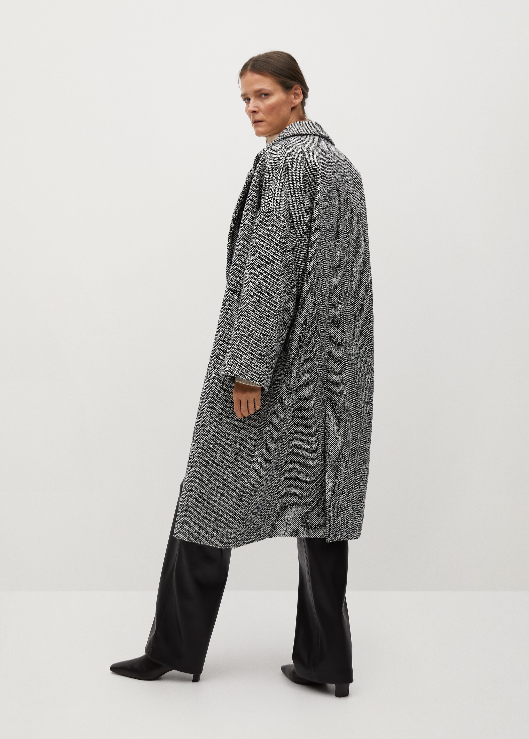 Oversize wool coat - Reverse of the article