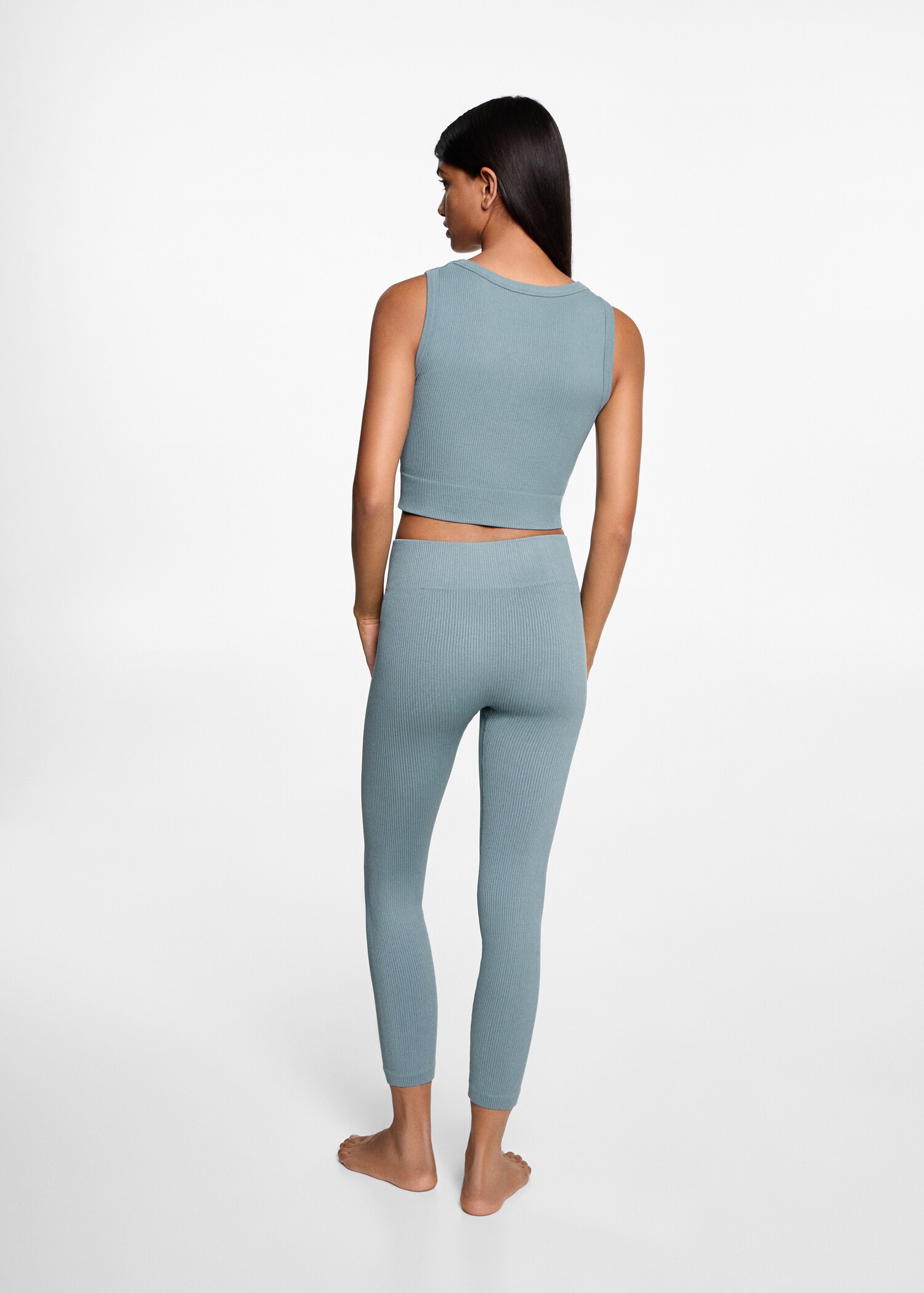 Top crop deportivo - Reverso del artículo