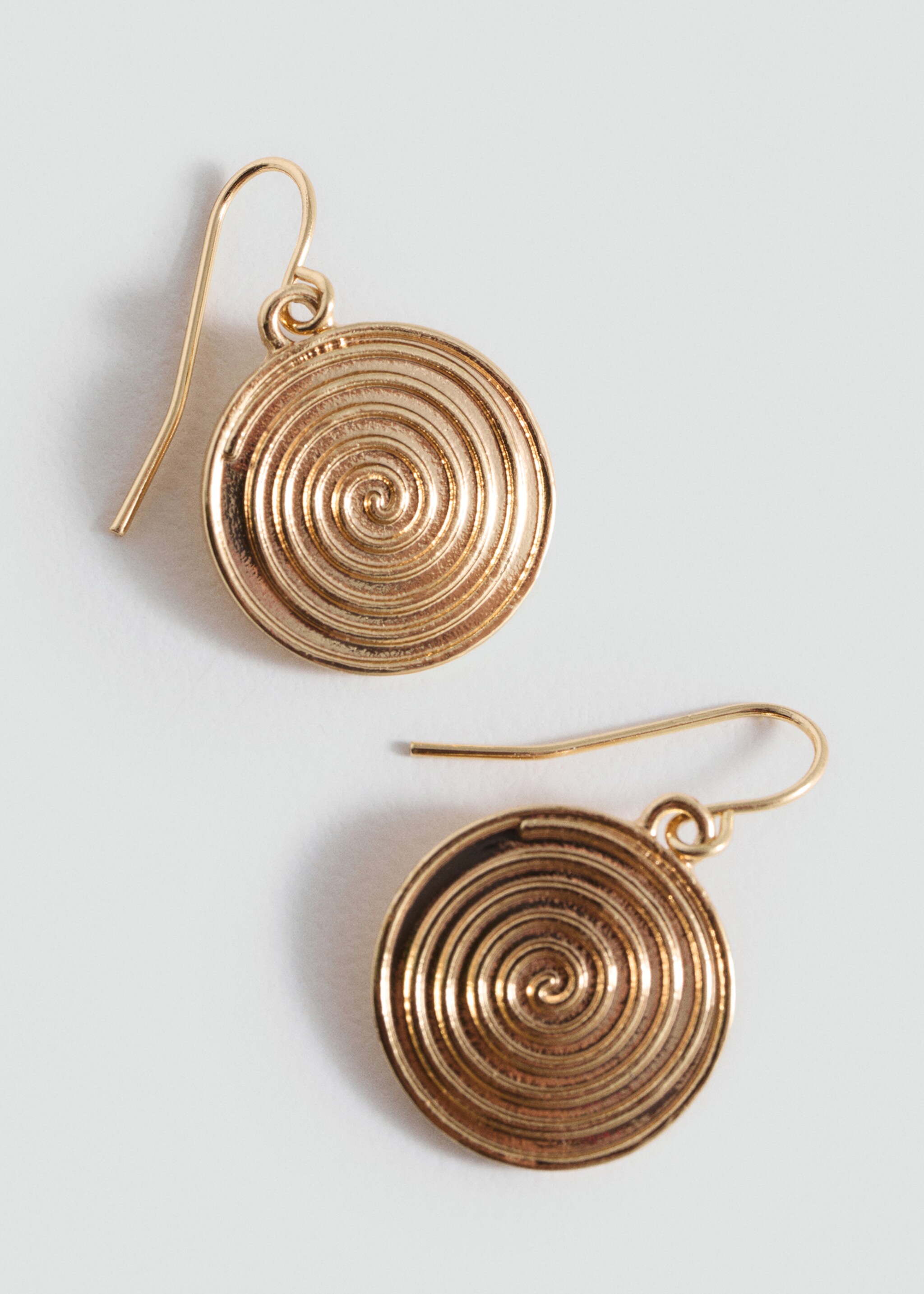 Boucles d’oreilles spirale relief - Plan moyen
