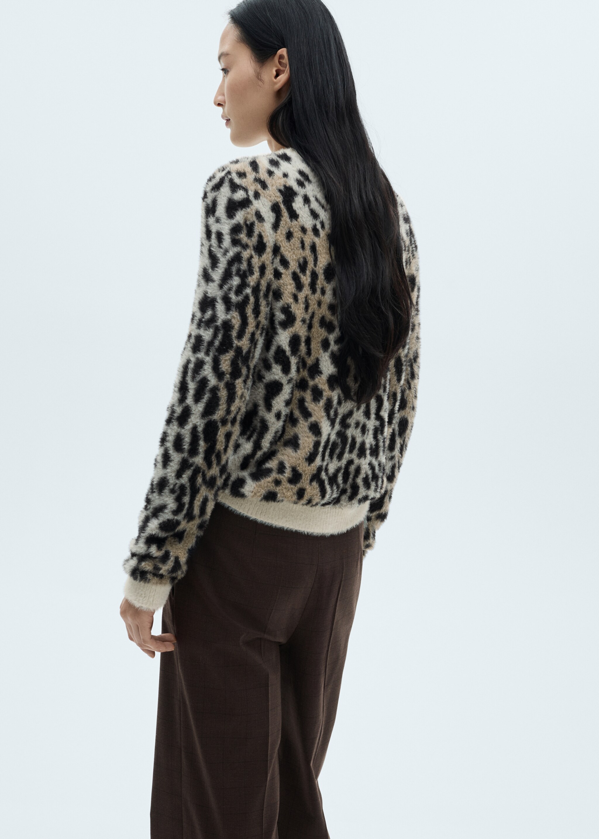 Pullover mit Pelz-Effekt und Animal-Print - Rückseite des Artikels, Schwarz. Ref: 77019071-00.