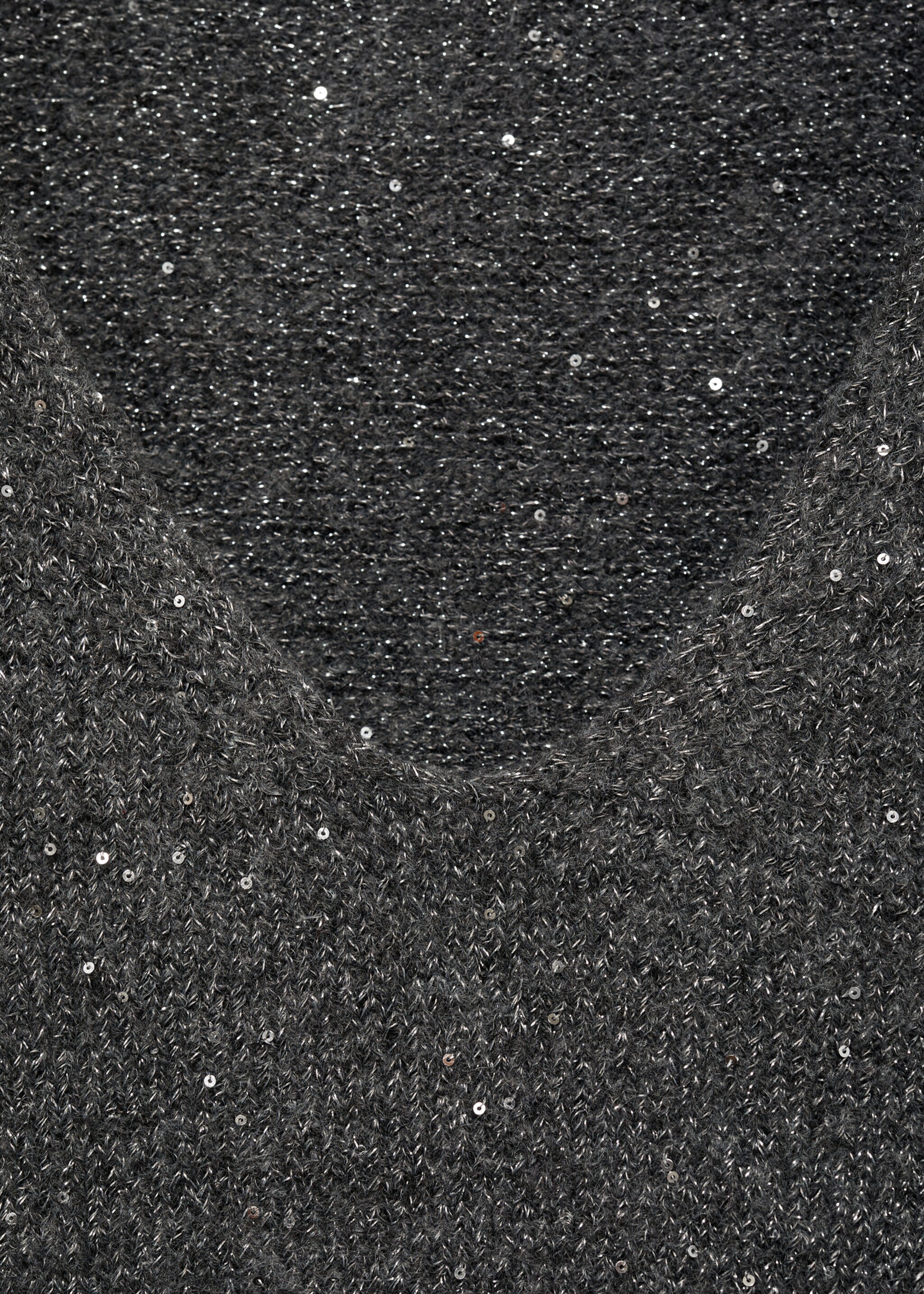 Pull-over col V paillettes - Détail de l'article 8, Gris anthracite. Ref: 77019072-00.
