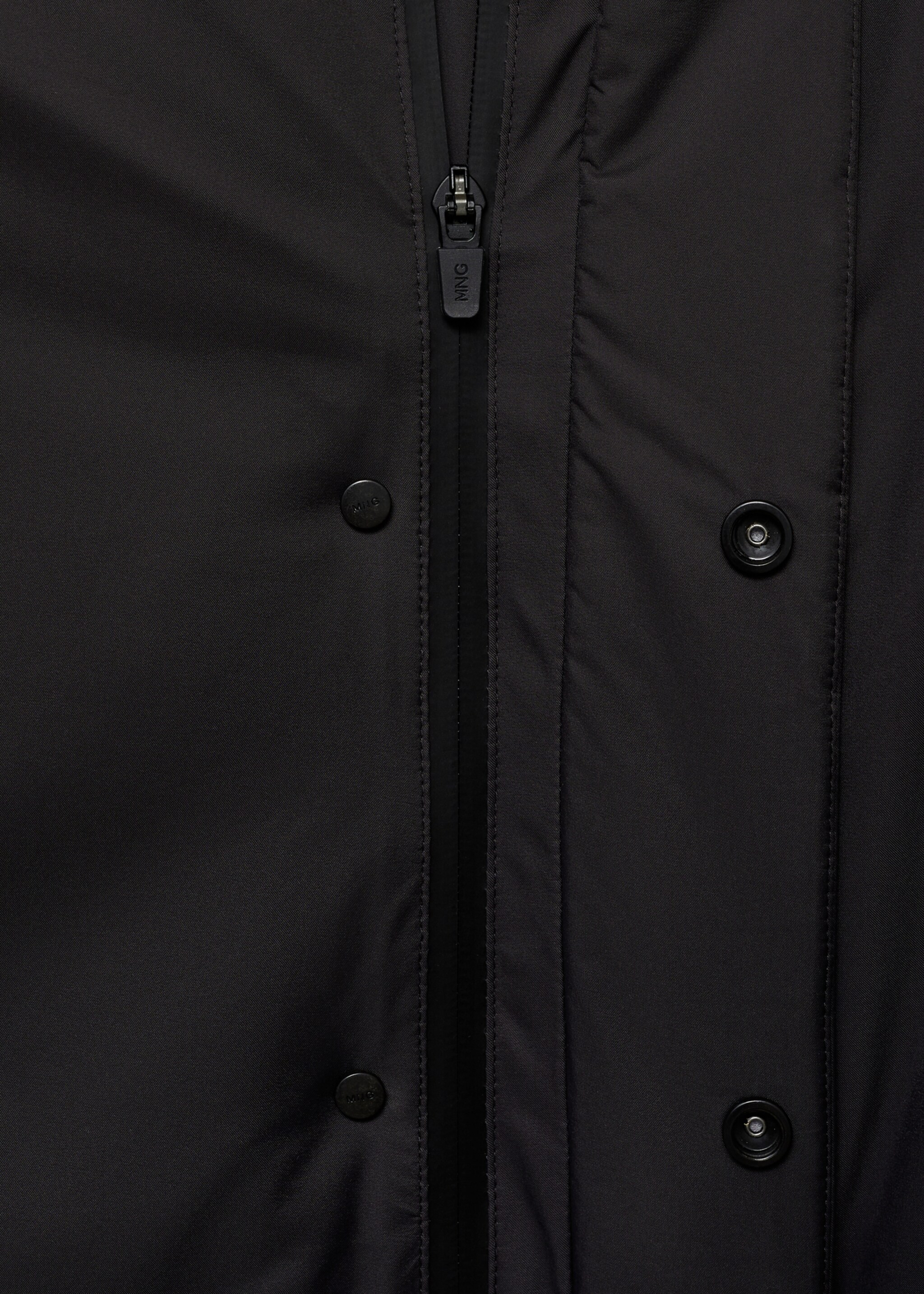 Thermore® waterproof quilted parka with Thermore® padding - Details of the article 8, Charcoal. Ref: 77019228-00.