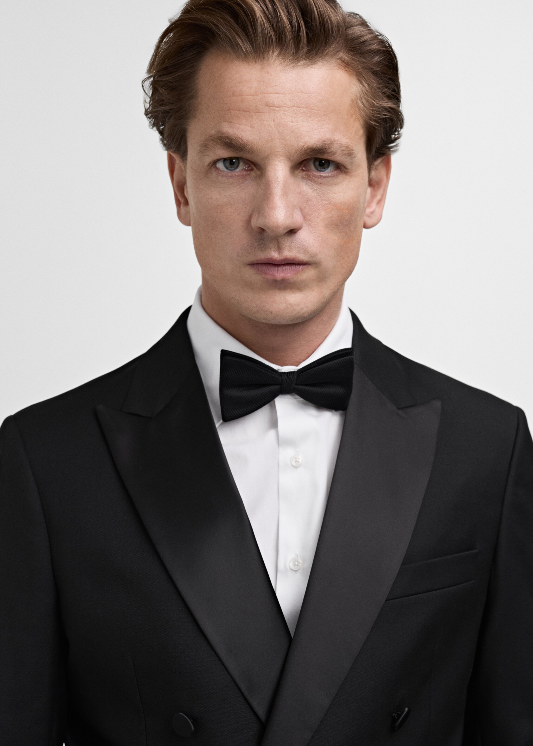 Americana vestit smoking slim fit - Detall de l'article 1, Negre. Ref: 77019229-00.