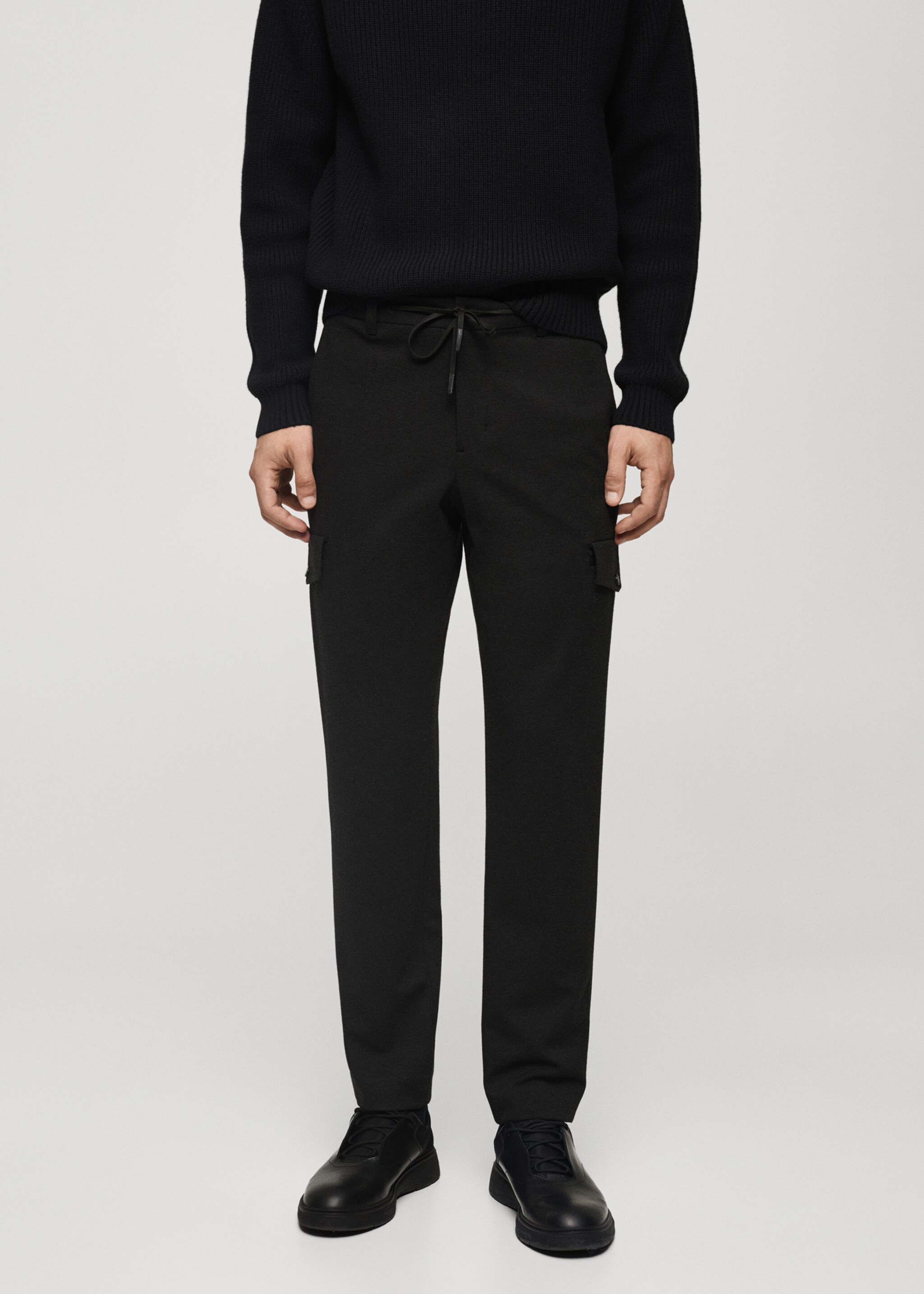 Wärmeregulierende Carghose aus Comfort-Stretch-Gewebe - Mittlere Ansicht, Grau. Ref: 77019231-00.