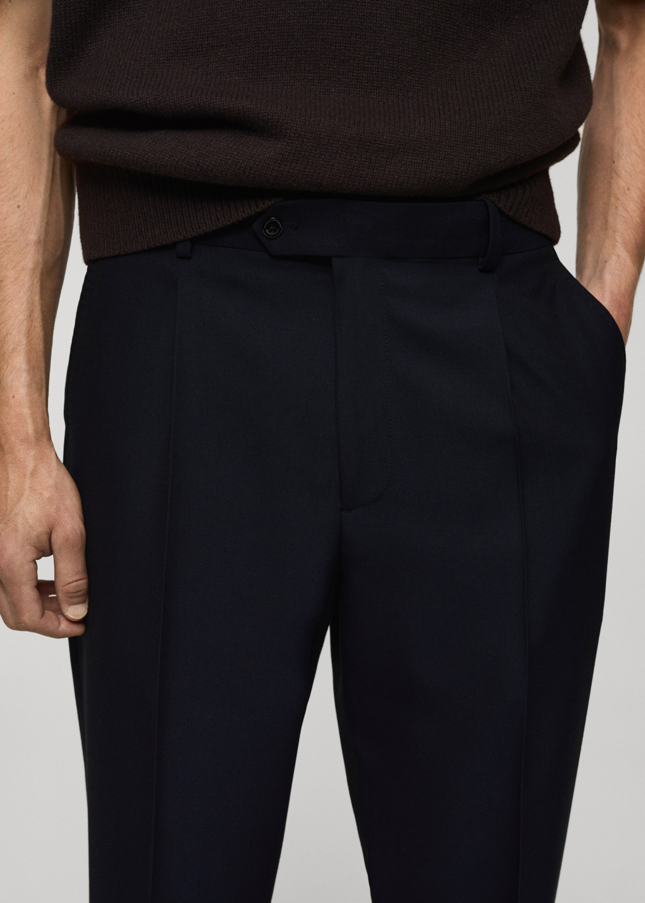 Slim fit suit trousers - Details of the article 1, Dark Navy. Ref: 77019232-00.