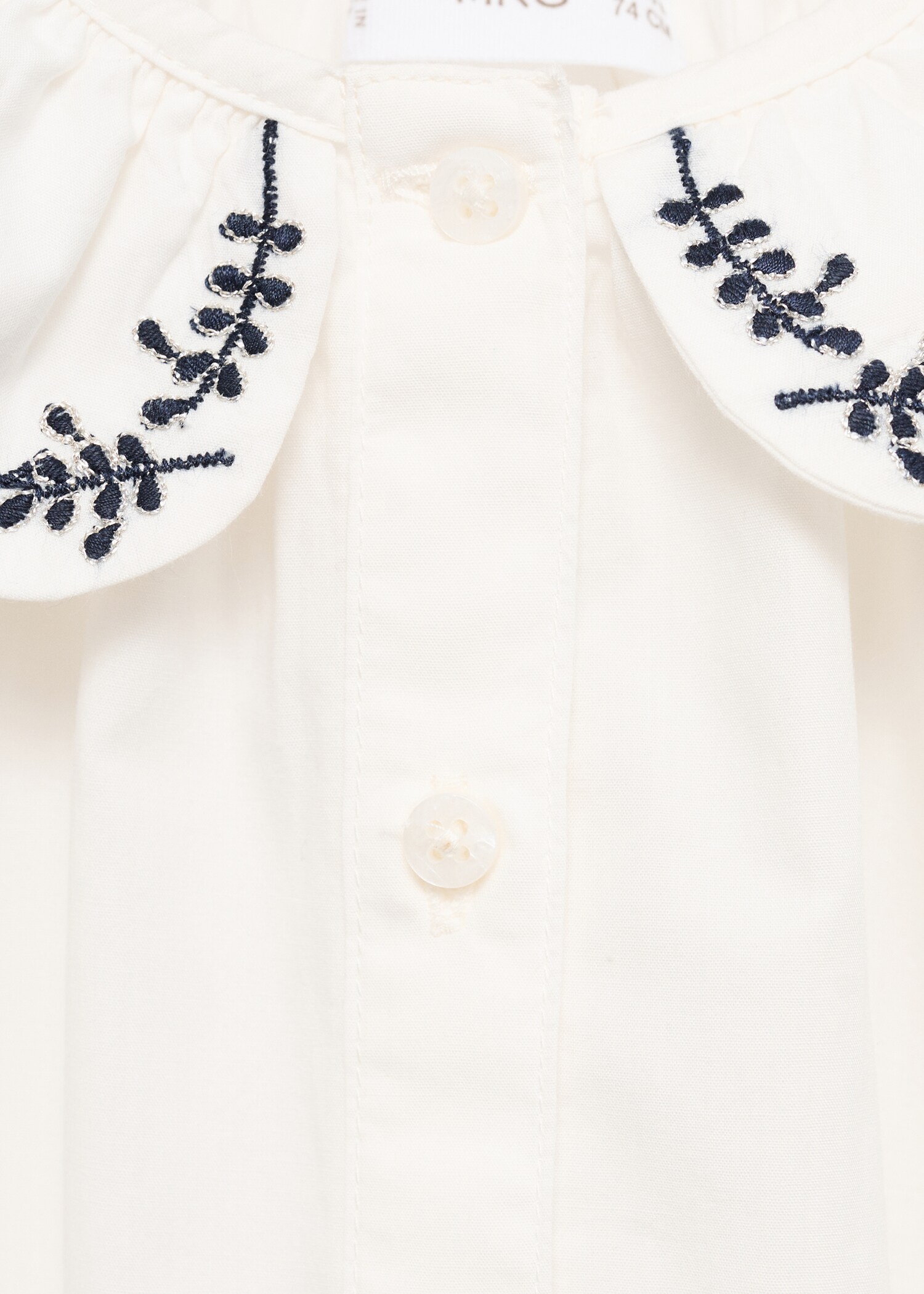 Bestickte Bluse mit Babydoll-Kragen - Detail des Artikels 0