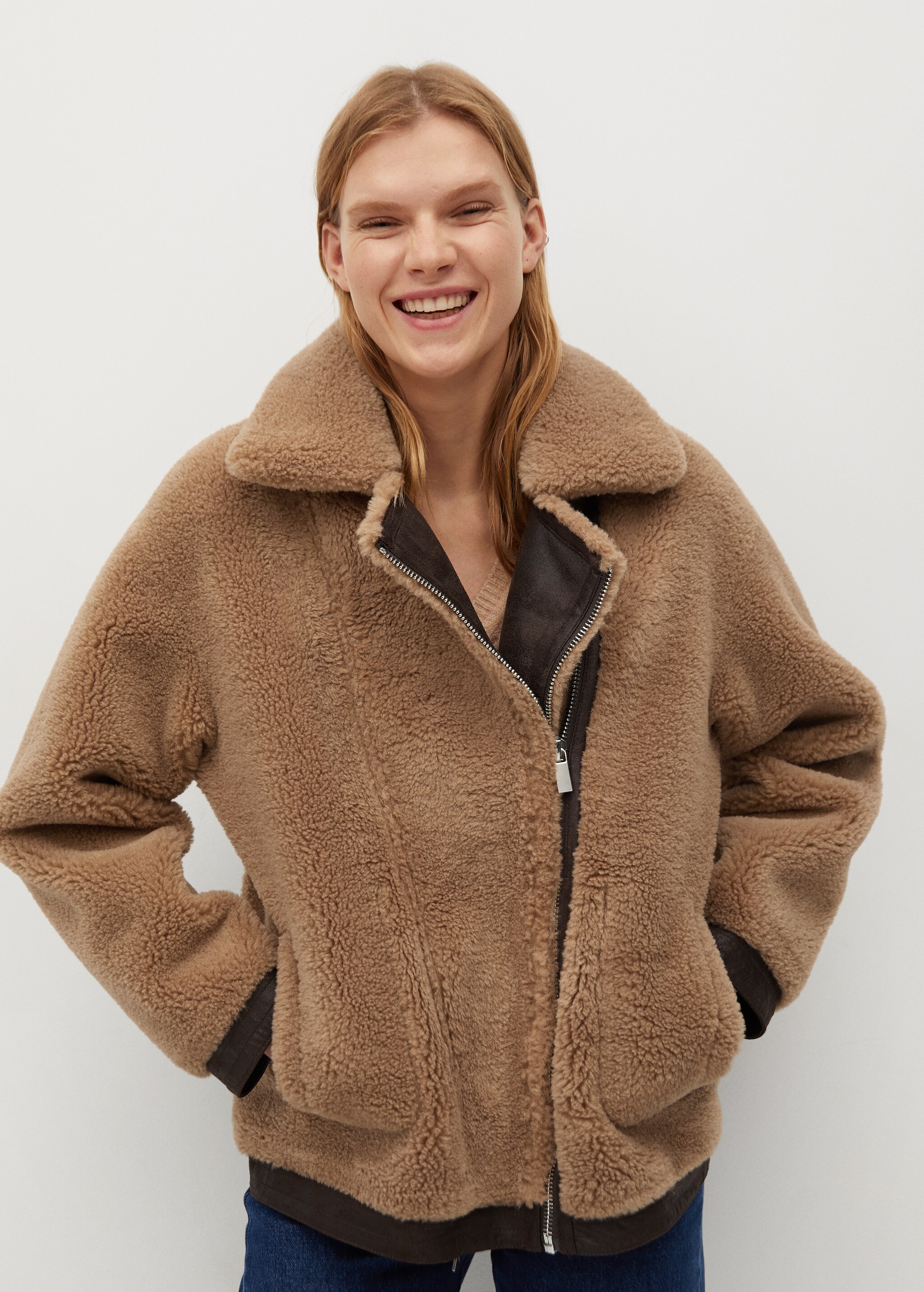 Chaqueta borreguito reversible - Plano medio