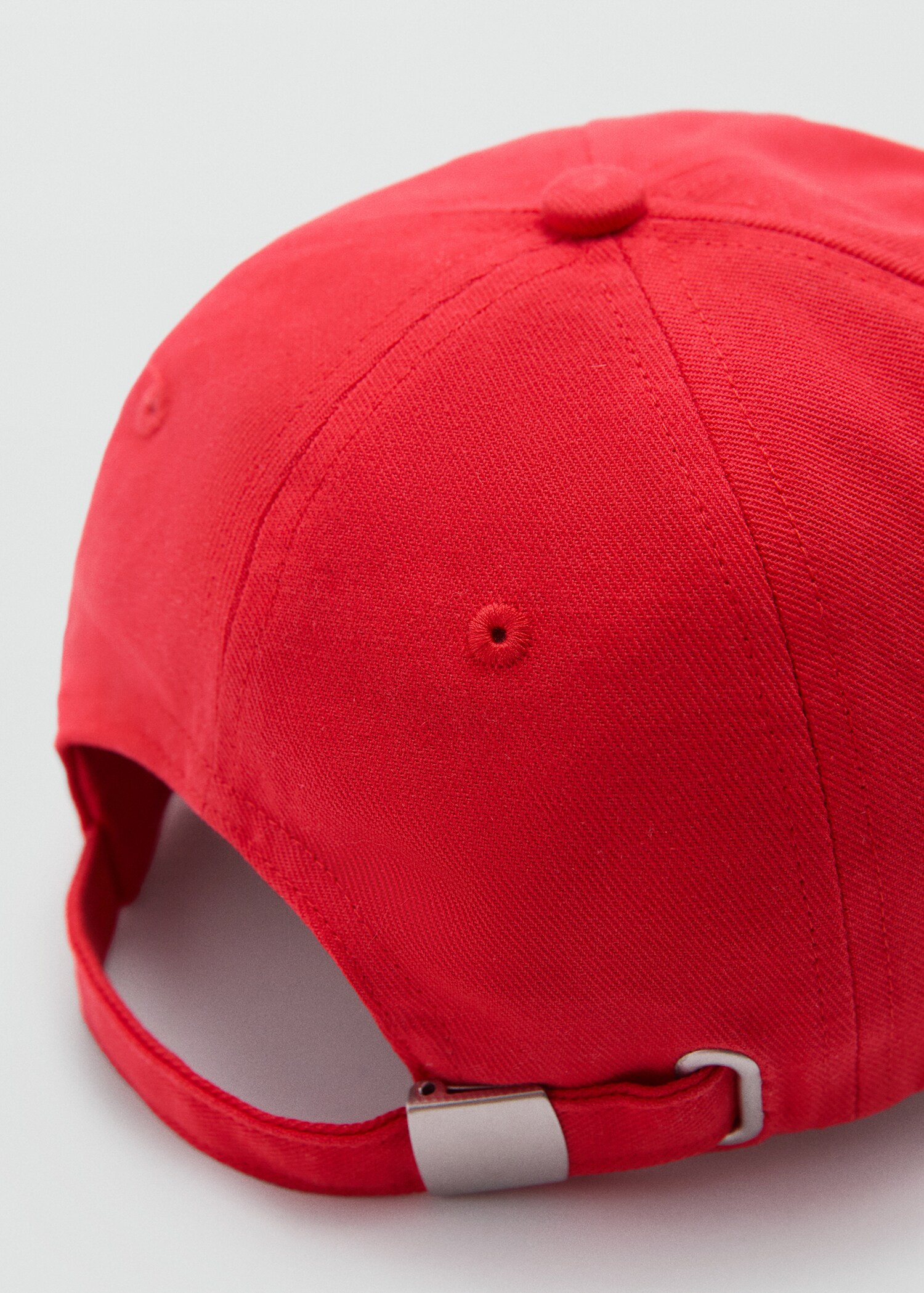 Embroidered message cap - Details of the article 1