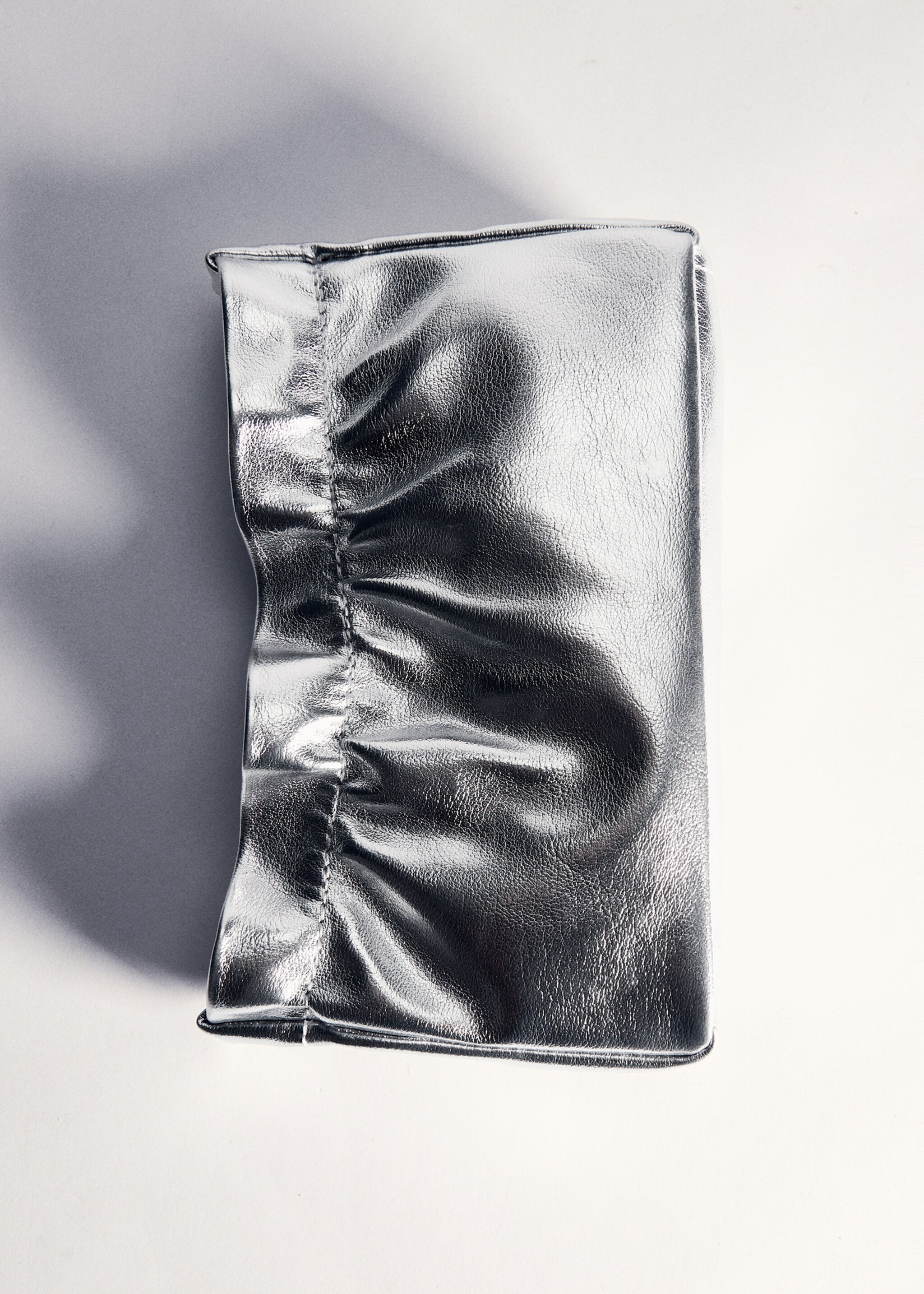 Chain bag - Details of the article 5, Silver. Ref: 77020326-00.