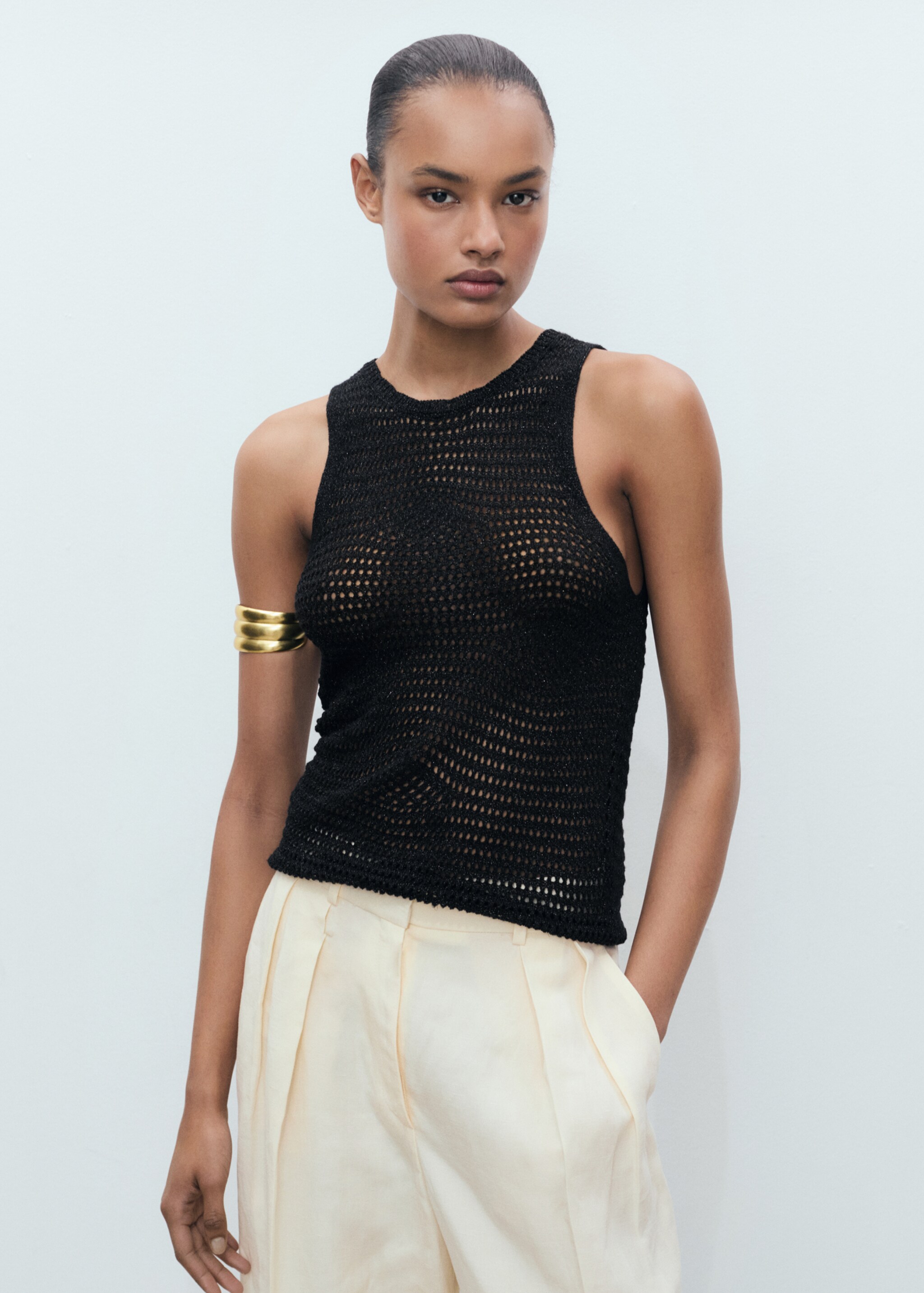 Openwork knitted lurex top - Medium plane, Black. Ref: 77020344-00.