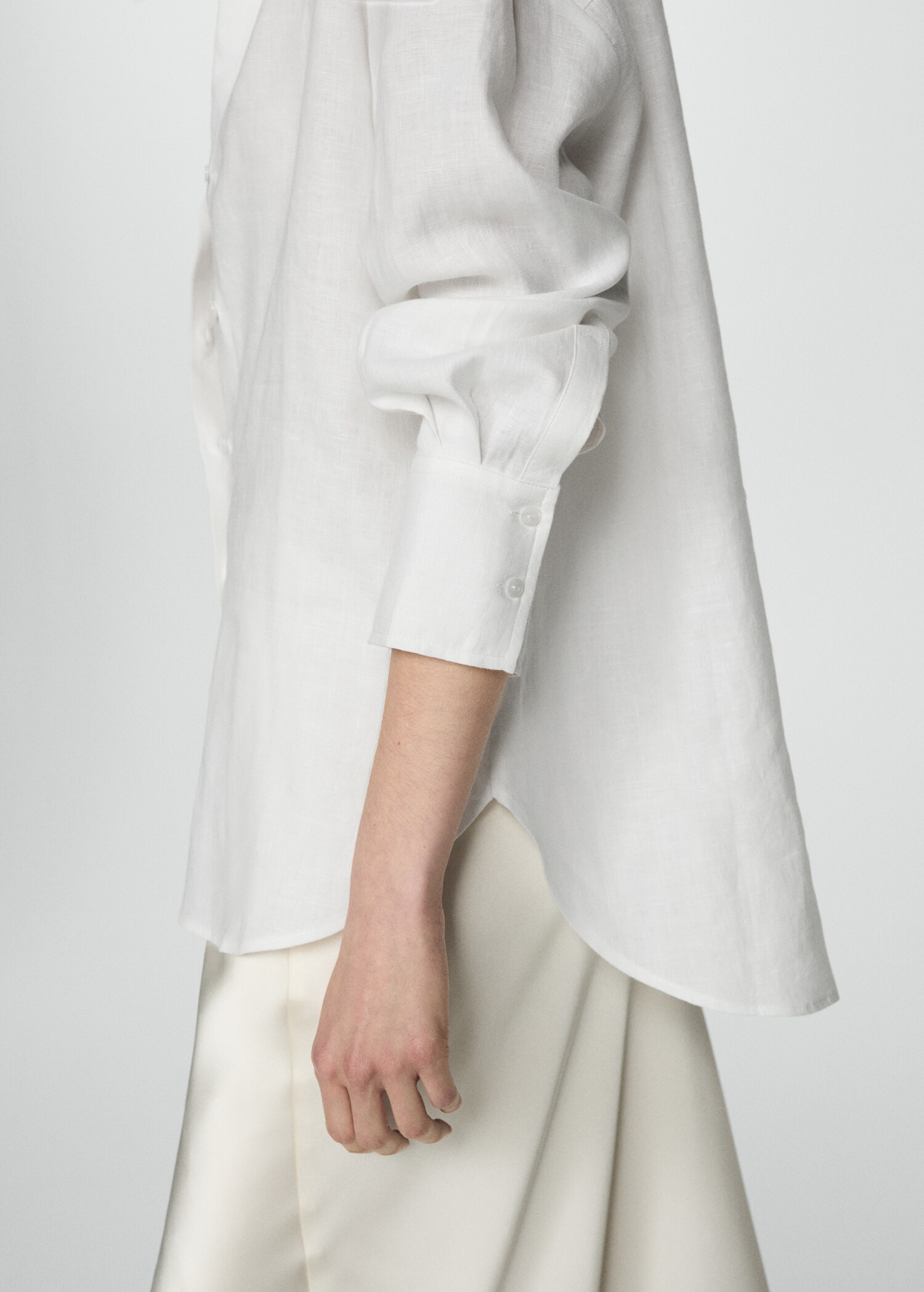 100% linen long-sleeved shirt - Details of the article 6