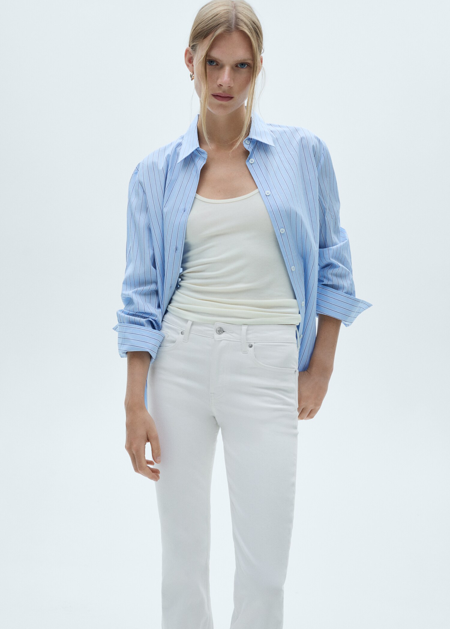 Medium-rise flared jeans - Medium plane