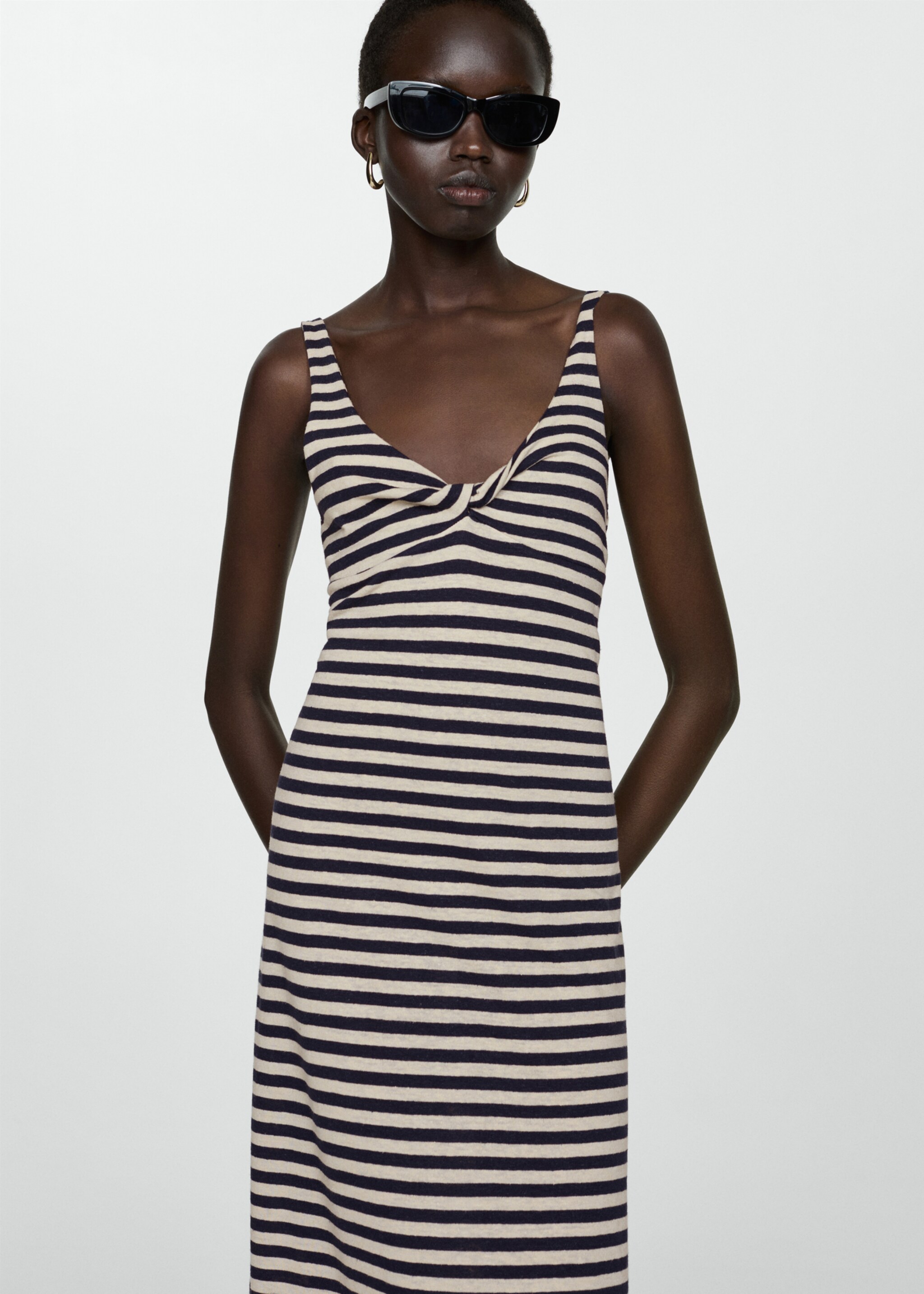 Linen dress with knot detail - Medium plane, Dark Navy. Ref: 77020371-00.