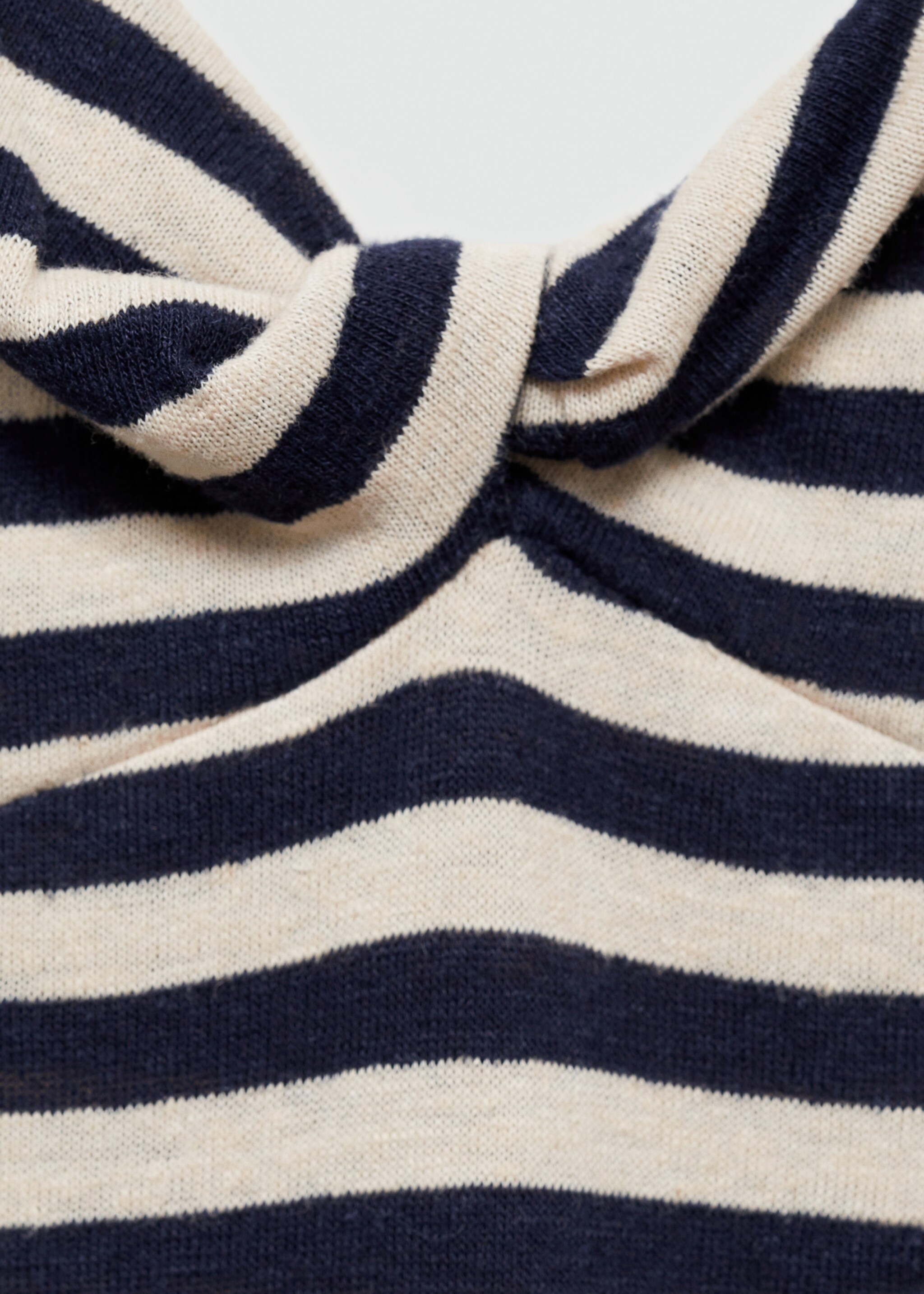 Linen dress with knot detail - Details of the article 8, Dark Navy. Ref: 77020371-00.