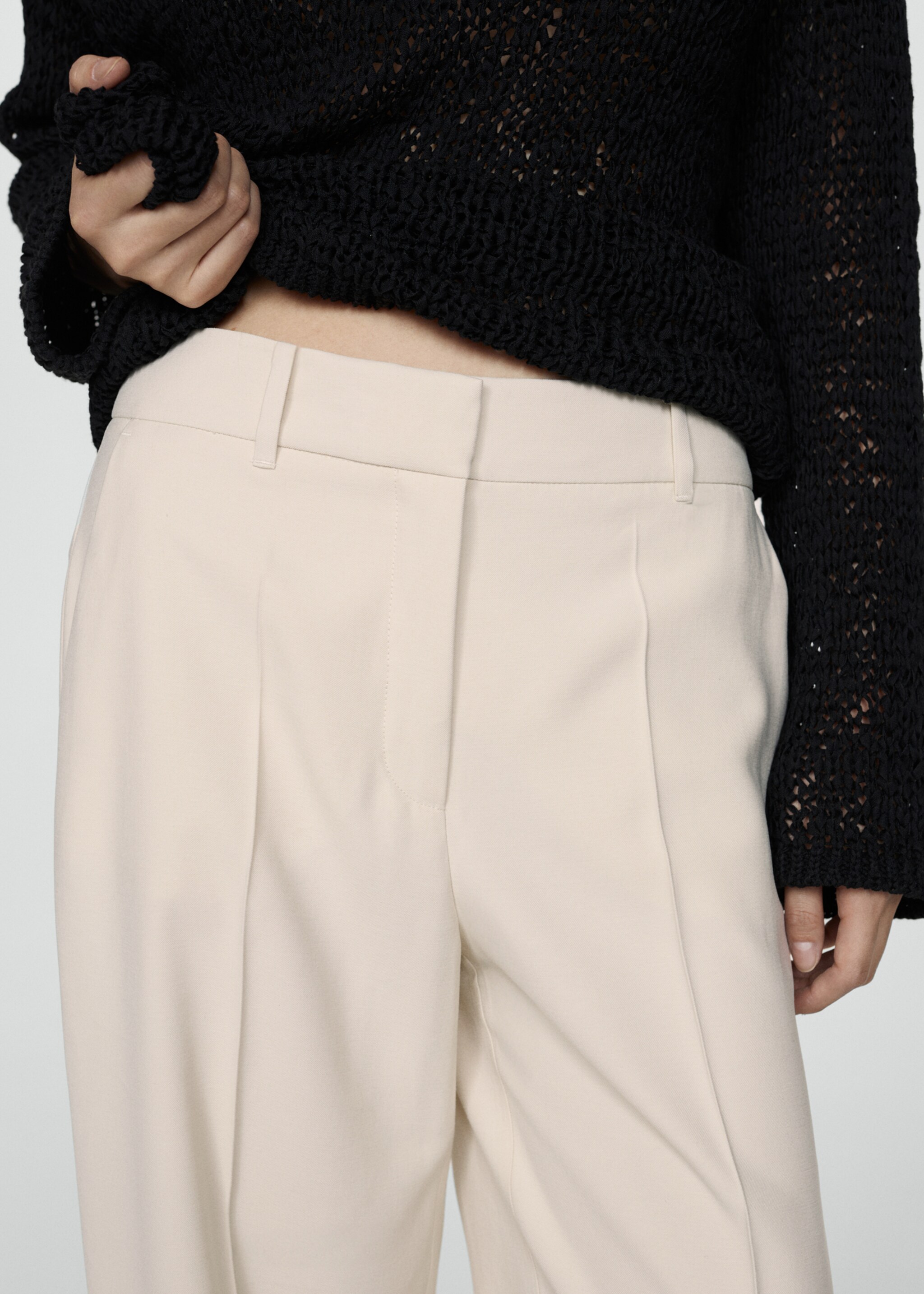 Pantalón pinzas wideleg - Detalle del artículo 6, Crudo. Ref: 77020374-00.