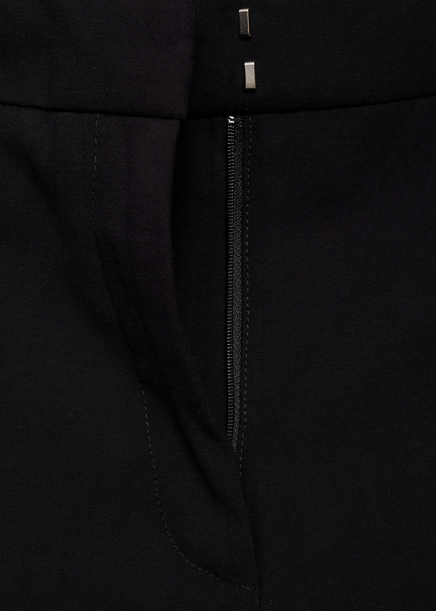 Wideleg pleated trousers - Details of the article 8