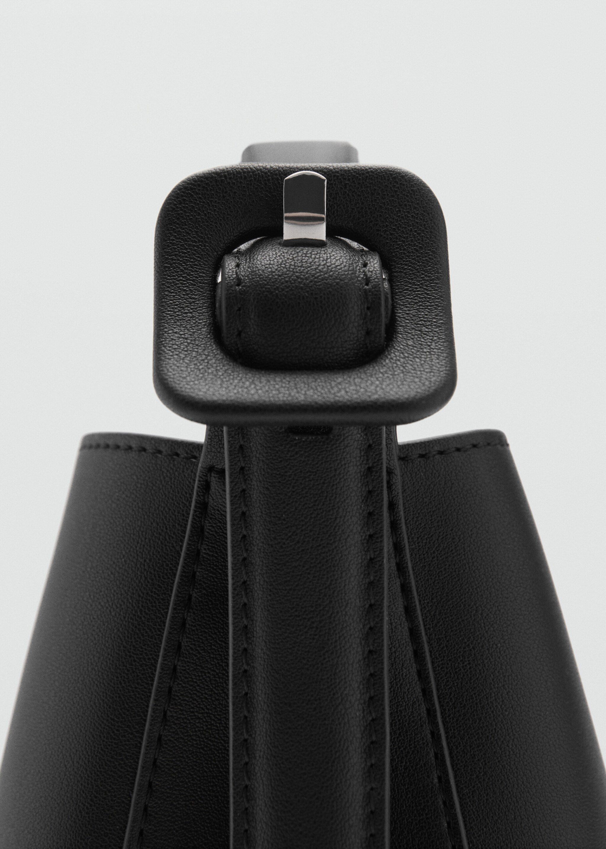 Mini shopper bag with buckle - Details of the article 4, Black. Ref: 77020375-00.