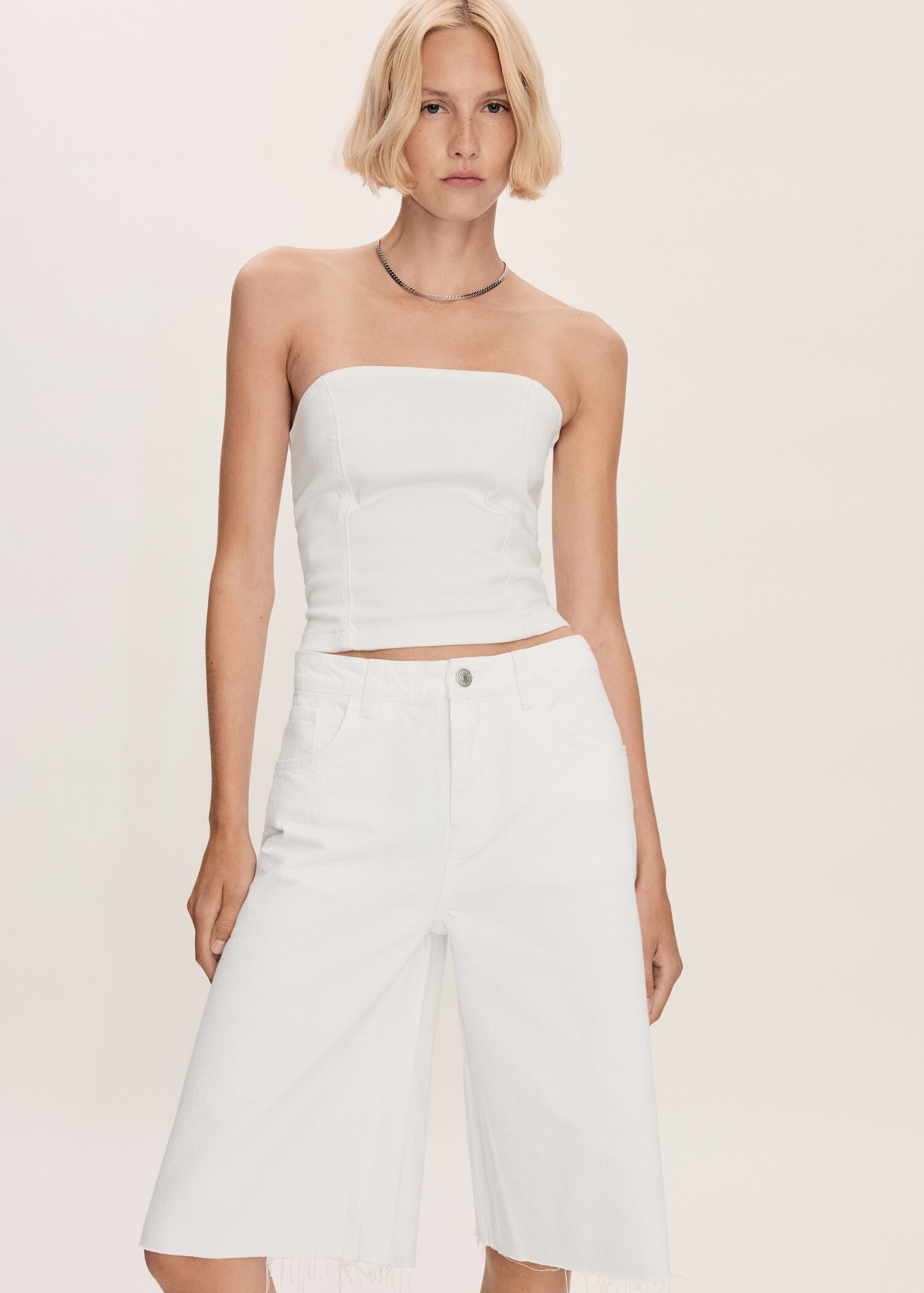 Oversized denim bermuda shorts - Details of the article 1