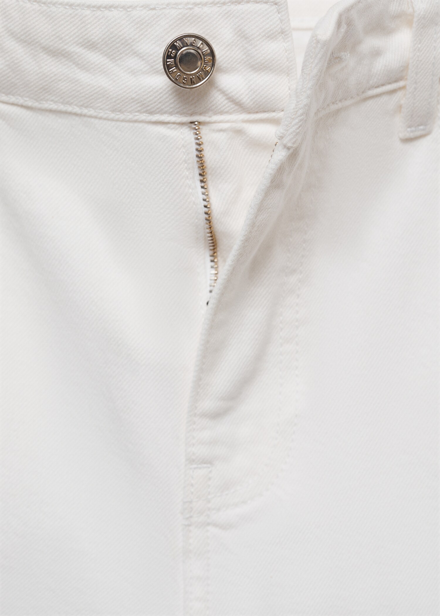 Oversized denim bermuda shorts - Details of the article 8