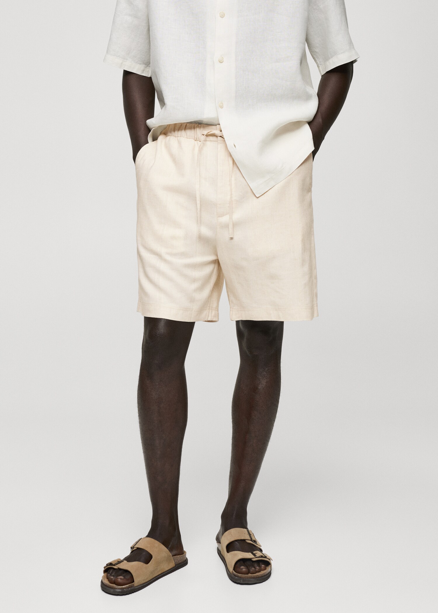 Bermudashorts aus Baumwoll-Leinengemisch mit Kordelzug - Mittlere Ansicht