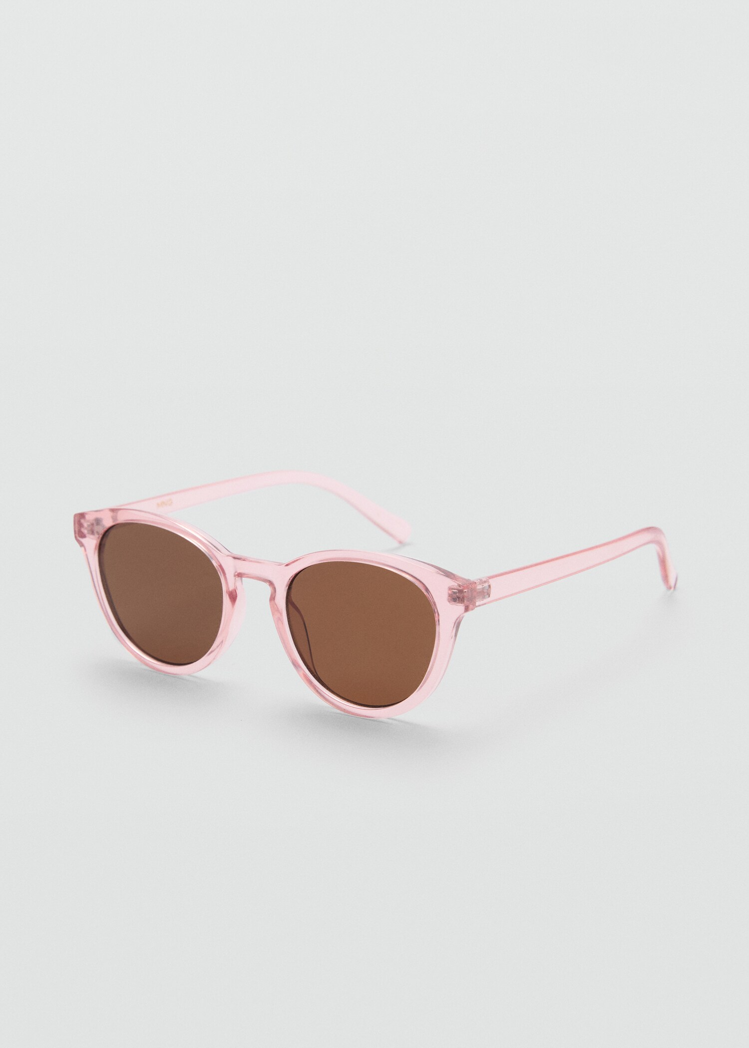 Lunettes de soleil monture ronde - Plan moyen