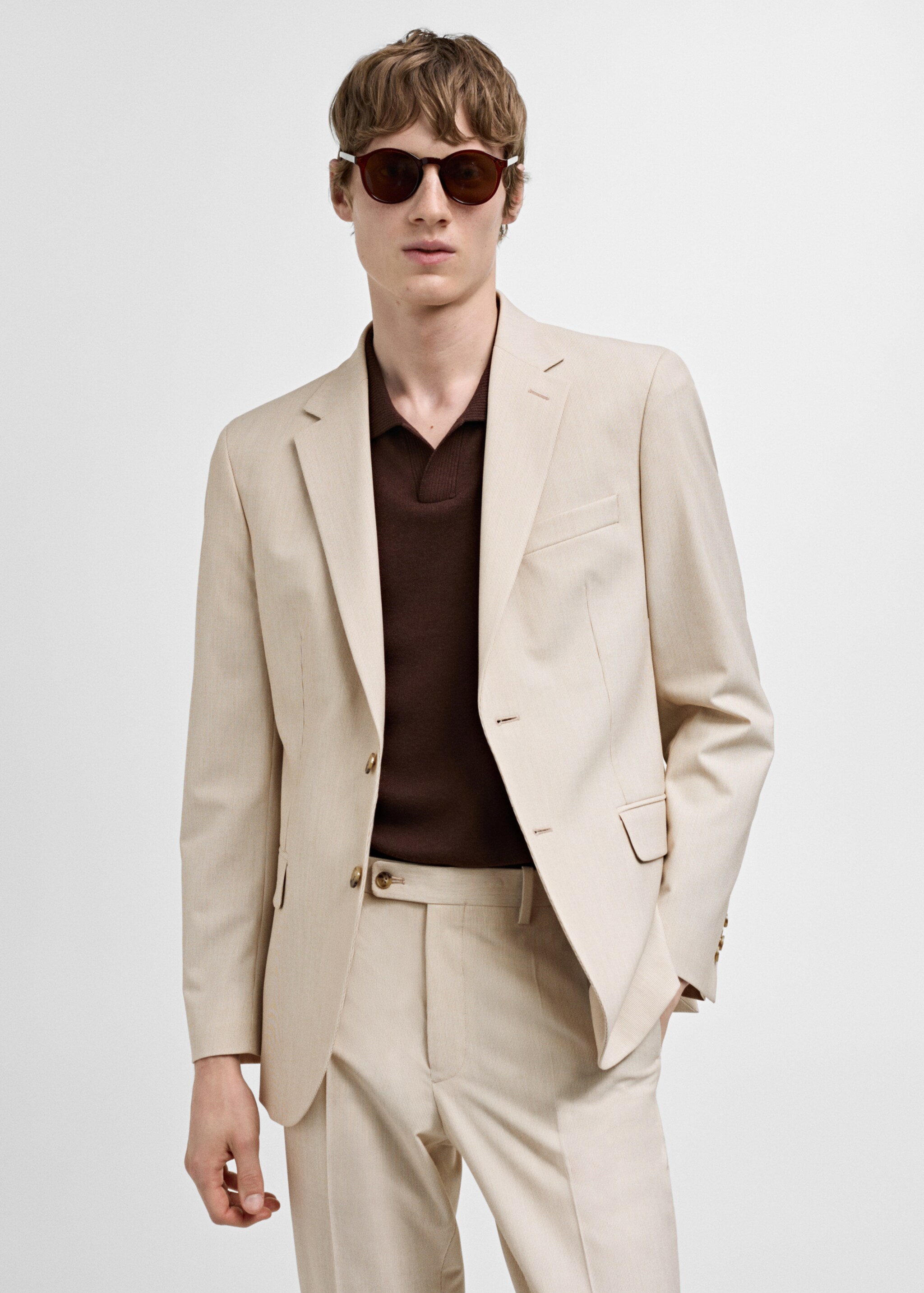 Americana traje slim fit tejido comfort stretch - Plano medio, Beige. Ref: 77020574-00.