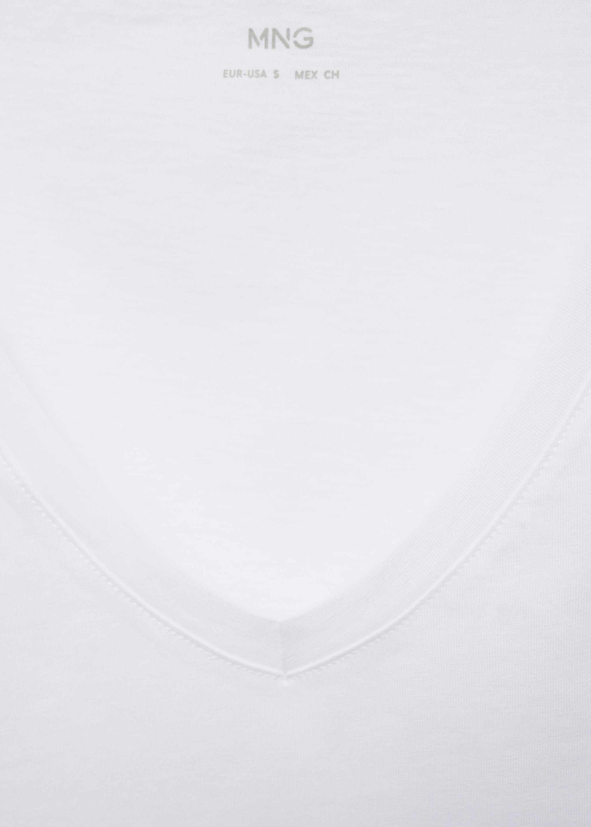 V-neck cotton T-shirt - Details of the article 8, White. Ref: 77020582-00.