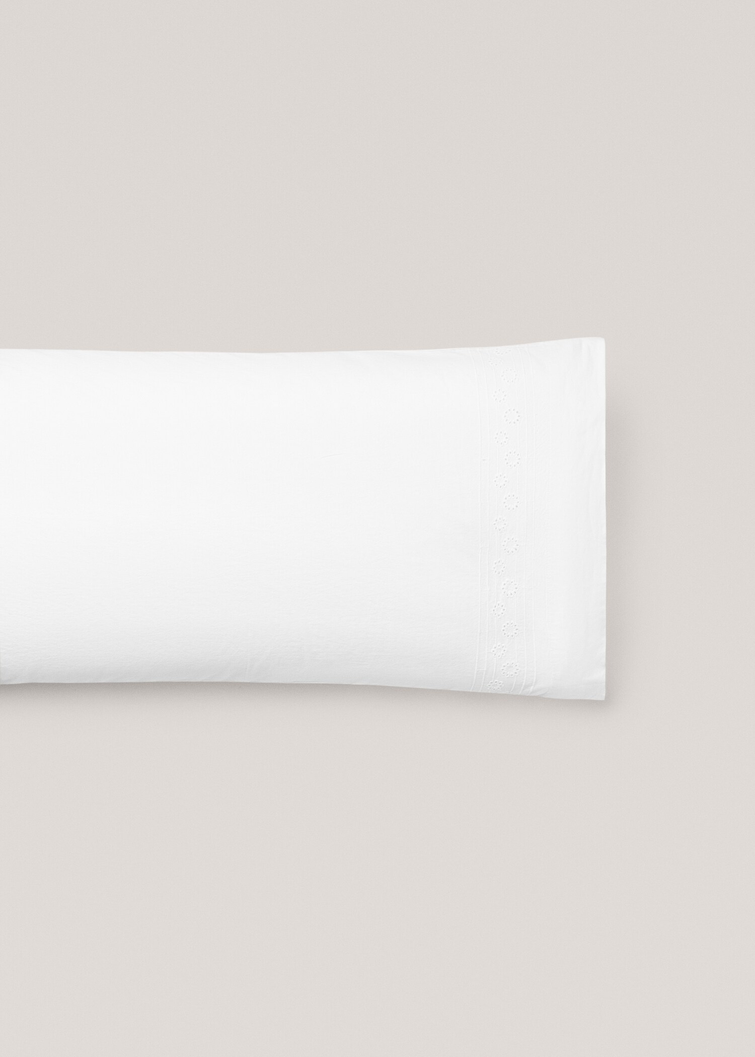 Floral embroidered cotton pillowcase 45x110cm - Article without model