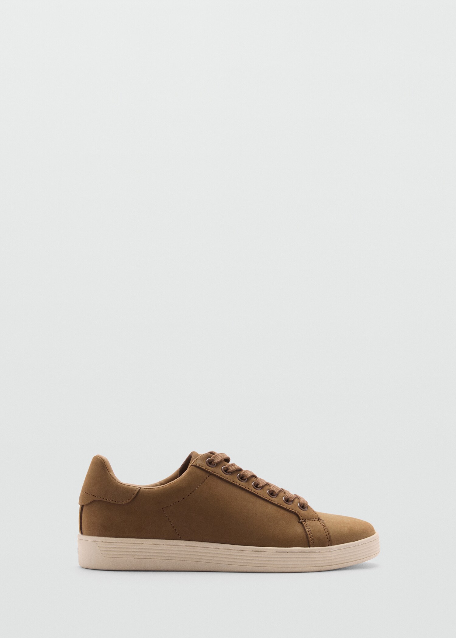 Wildleder-Sneaker mit Schnürsenkeln - Artikel ohne Model
