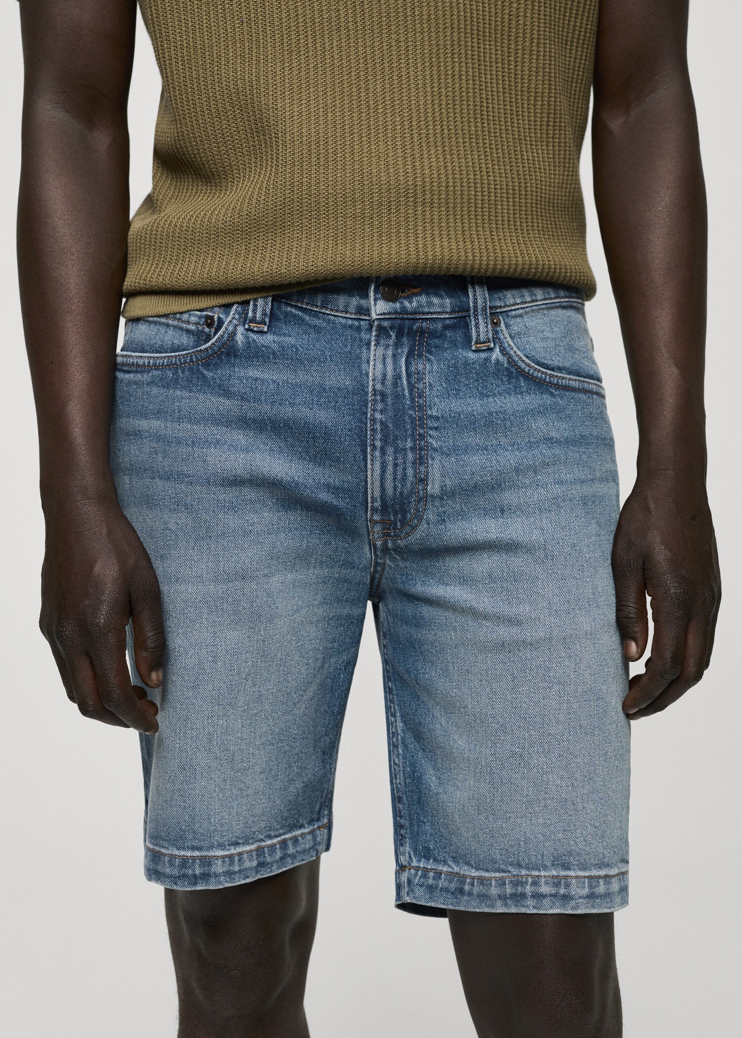 Regular-fit denim bermuda shorts - Details of the article 1