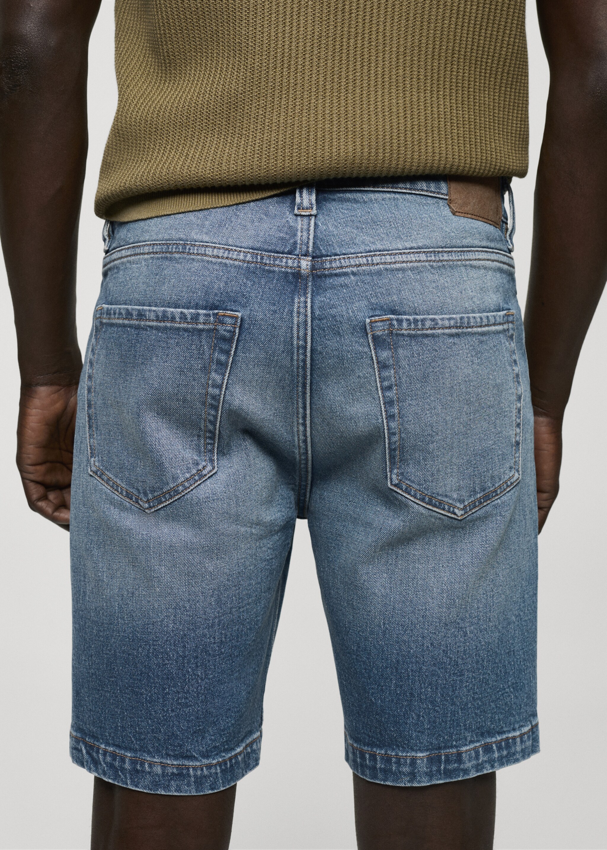 Regular Fit-Bermudashorts aus Jeans - Detail des Artikels 6